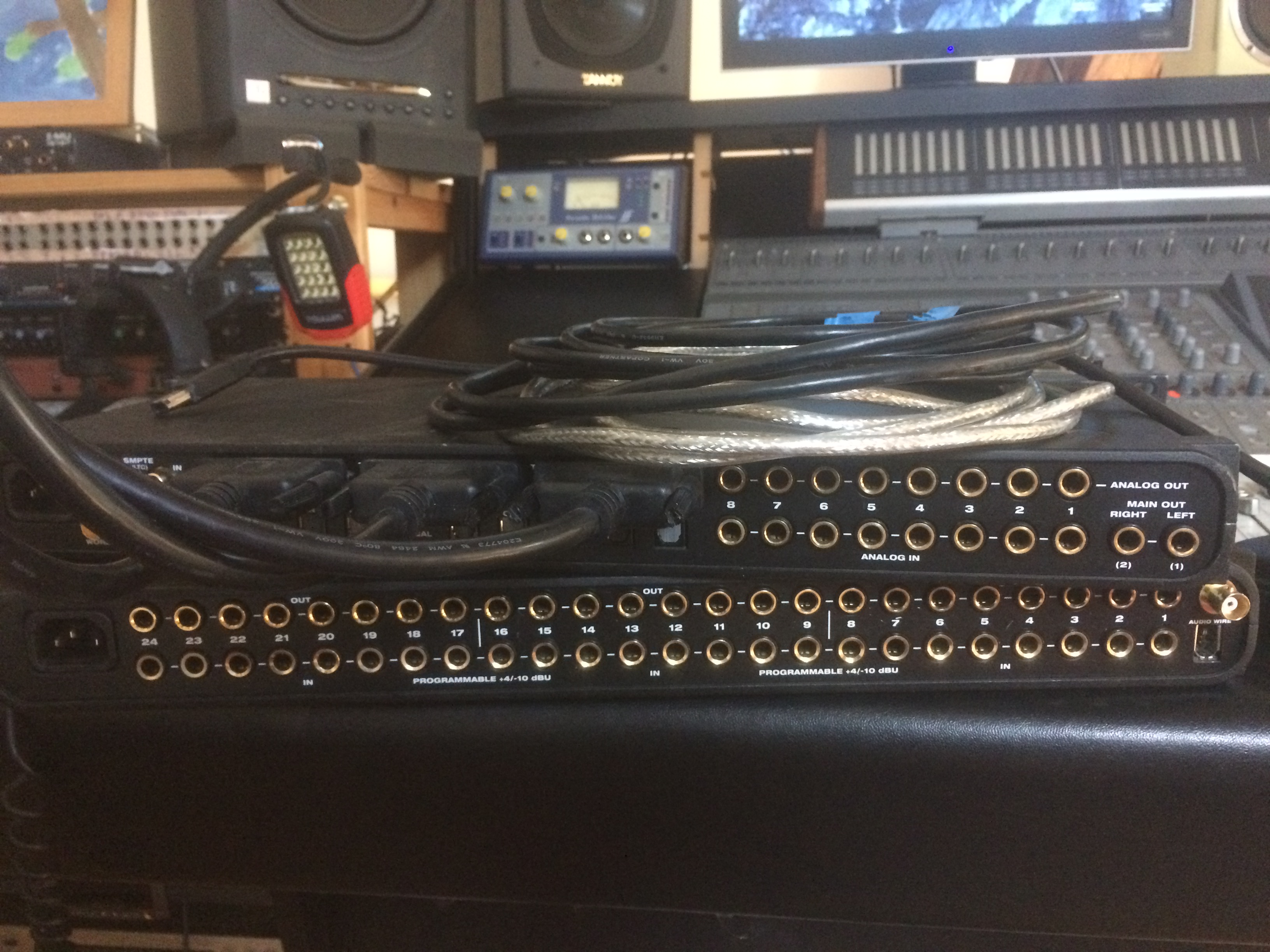 2408 MK3 MOTU 2408 Mk3 Audiofanzine