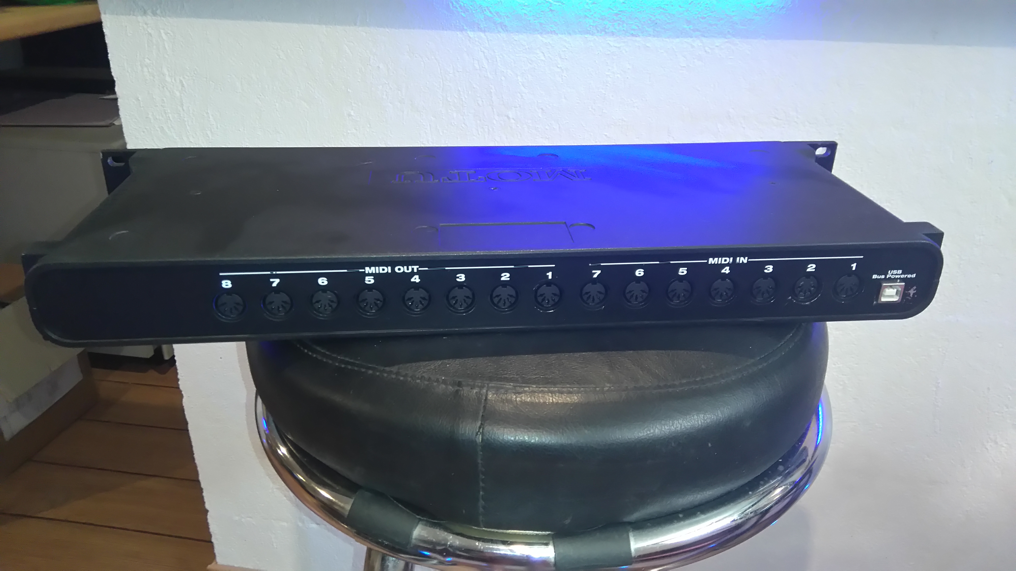 MOTU Midi Express 128 image (1862615) Audiofanzine