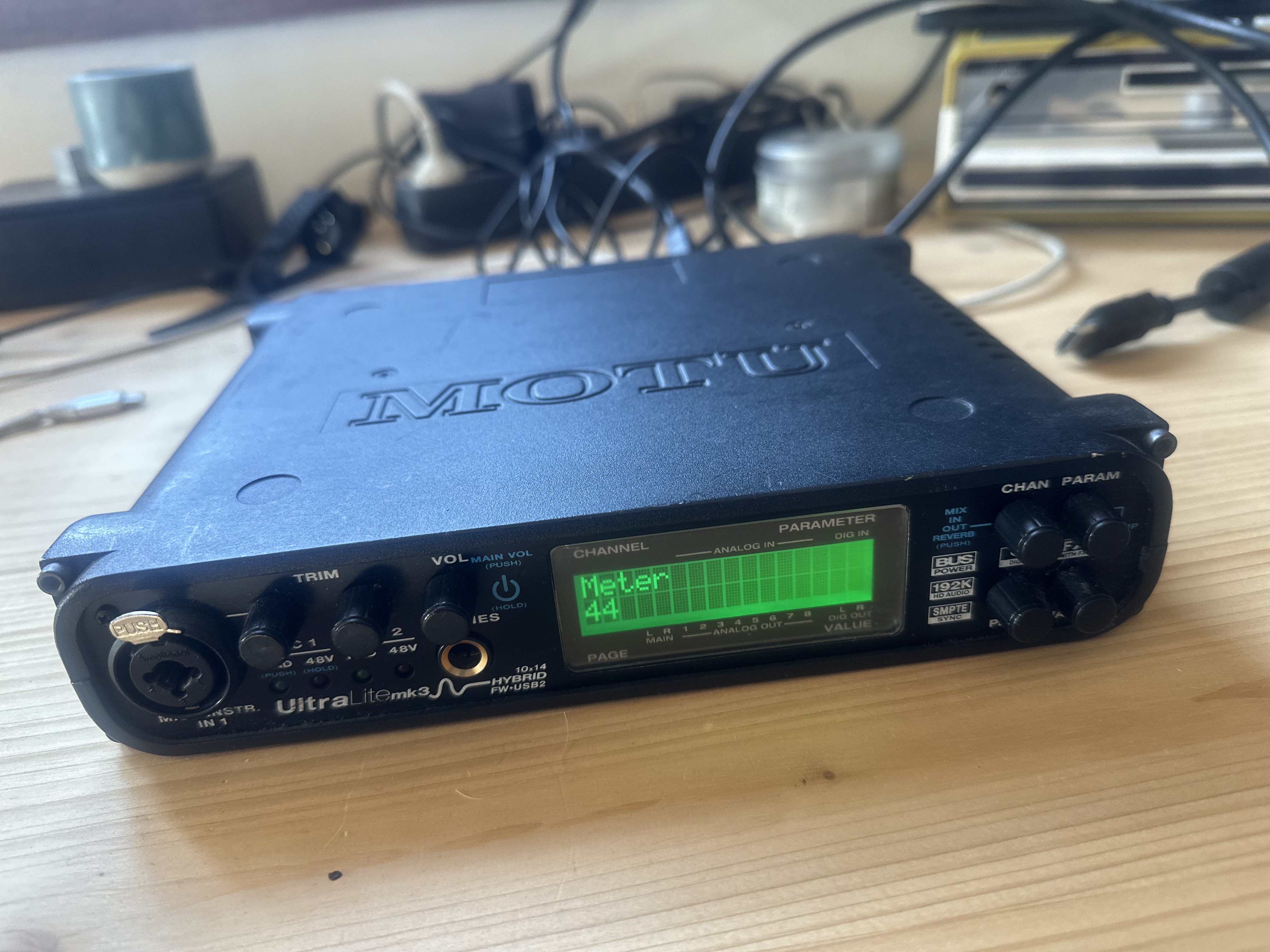 UltraLite mk3 Hybrid - MOTU UltraLite mk3 Hybrid - Audiofanzine