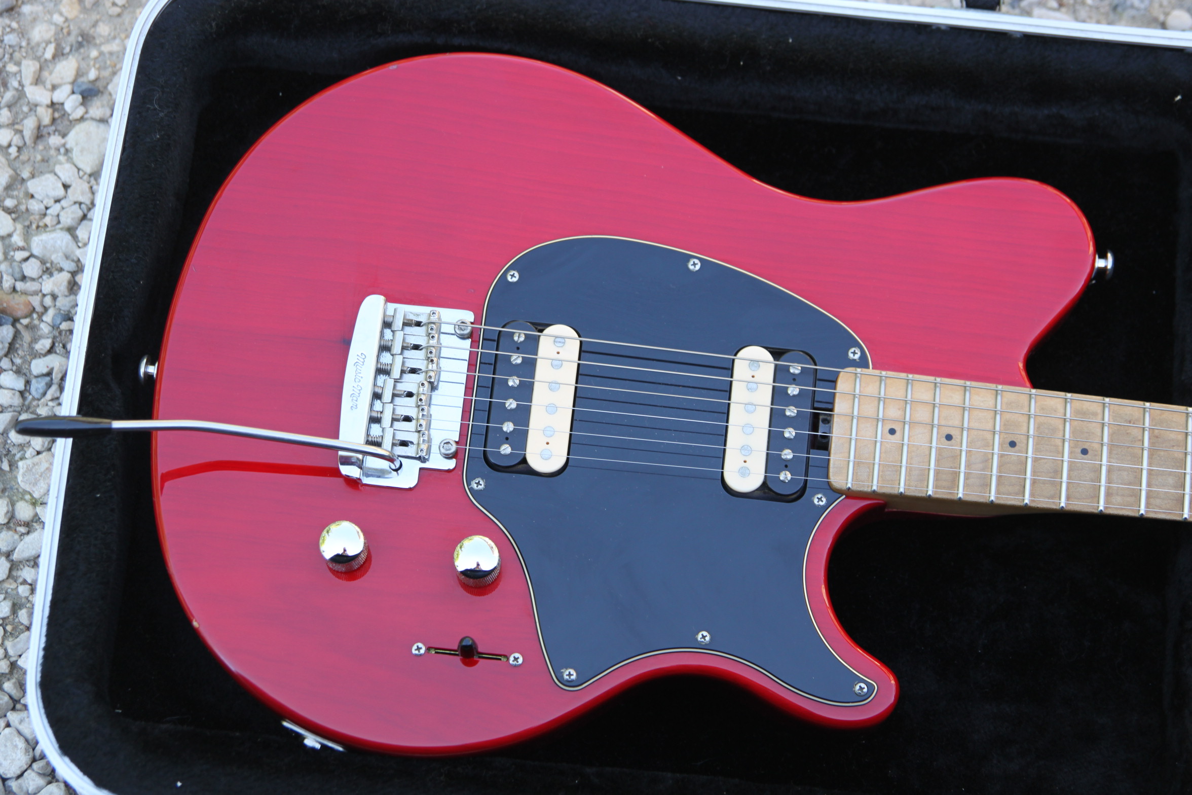 music-man-axis-sport-image-1785294-audiofanzine
