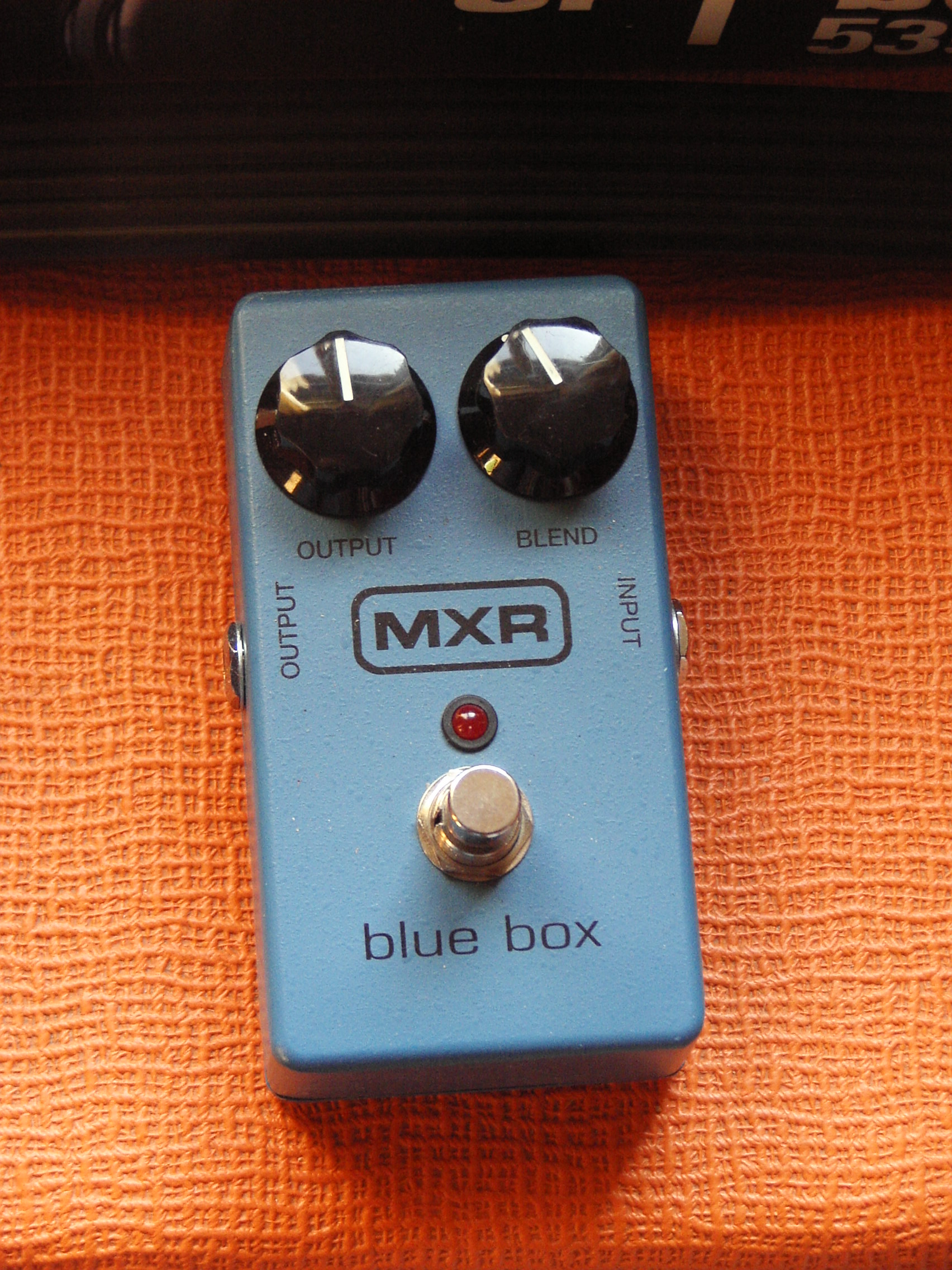 Photo MXR M103 Blue Box Octave Fuzz MXR M103 Blue Box Octave Fuzz