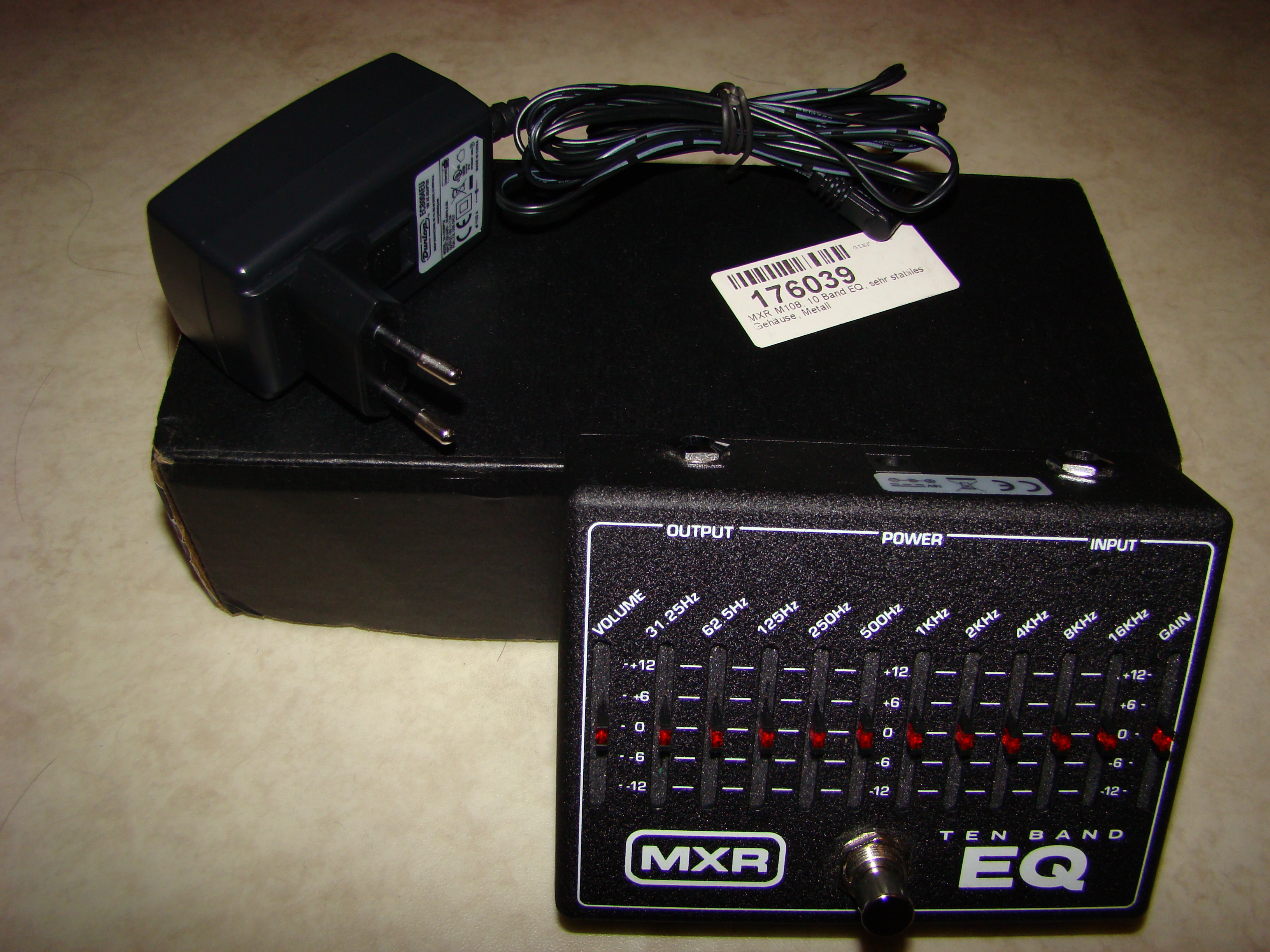 Photo MXR M108 10-Band Graphic EQ : MXR M108 10-Band Graphic EQ (59912