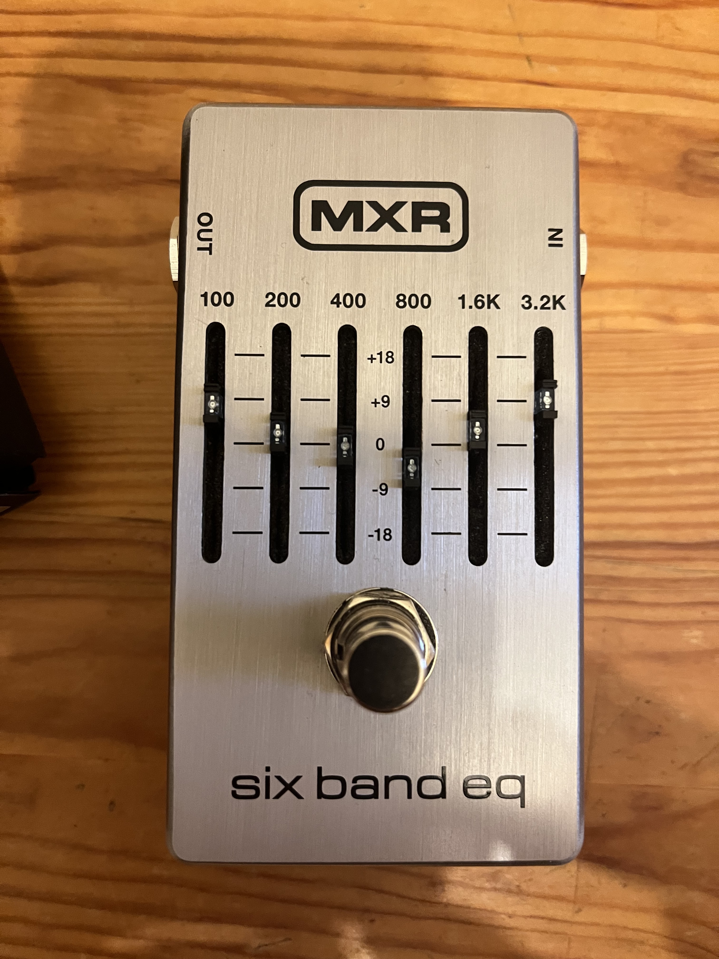 M109S Six Band EQ - MXR M109S Six Band EQ - Audiofanzine