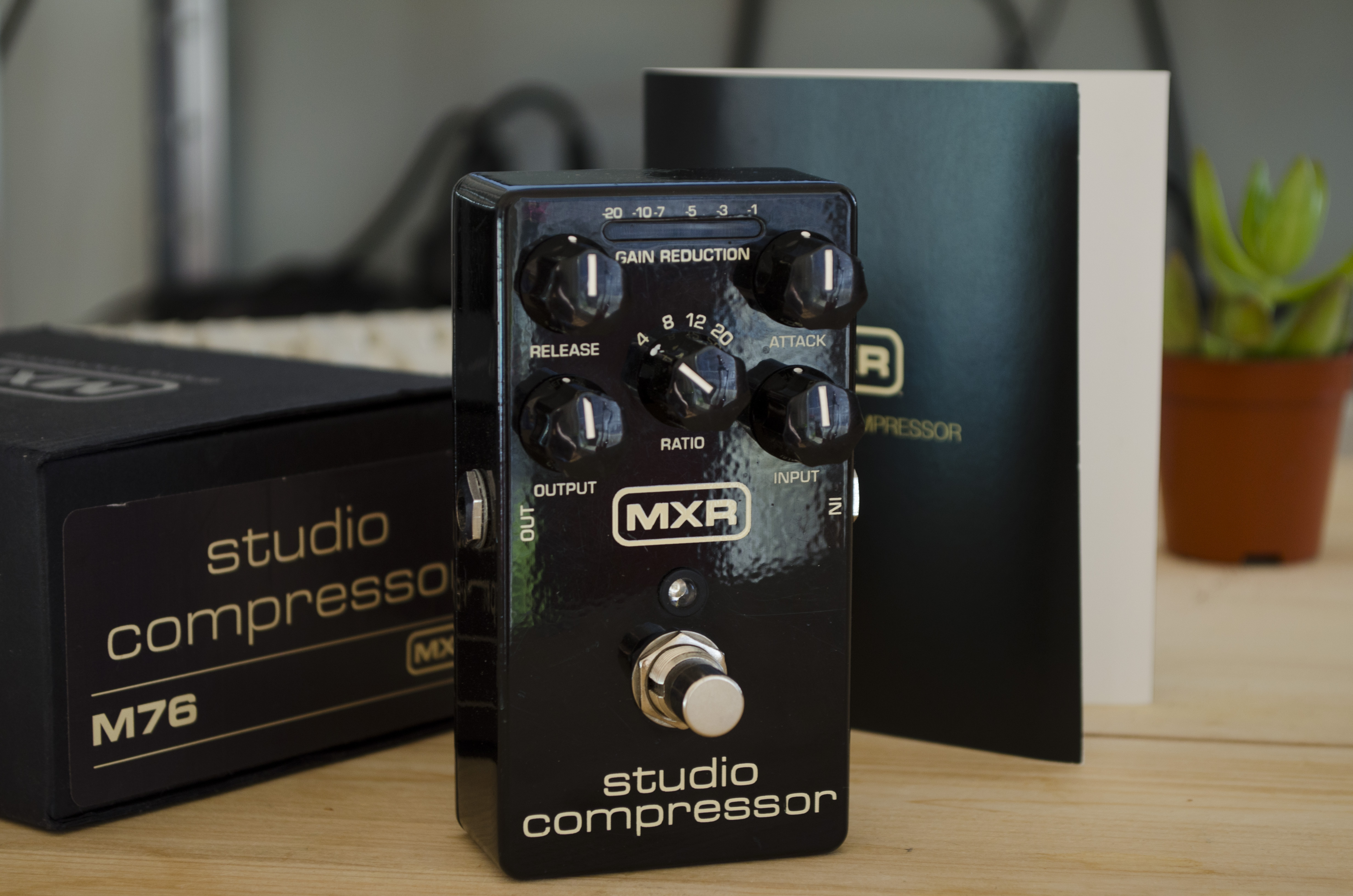 M76 Studio Compressor - MXR M76 Studio Compressor - Audiofanzine