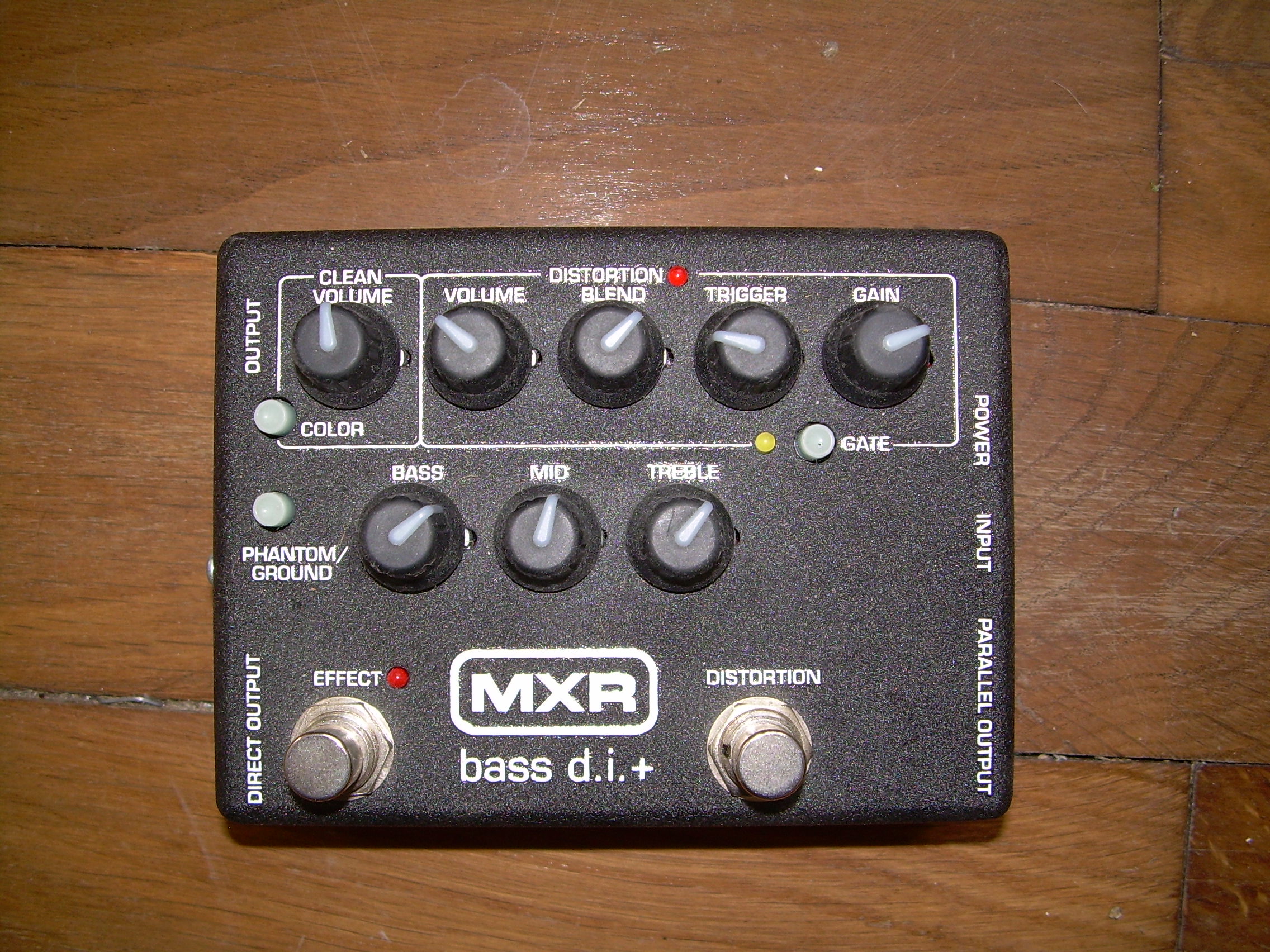M-80 bass d.i.+ （M80） プリアンプ-
