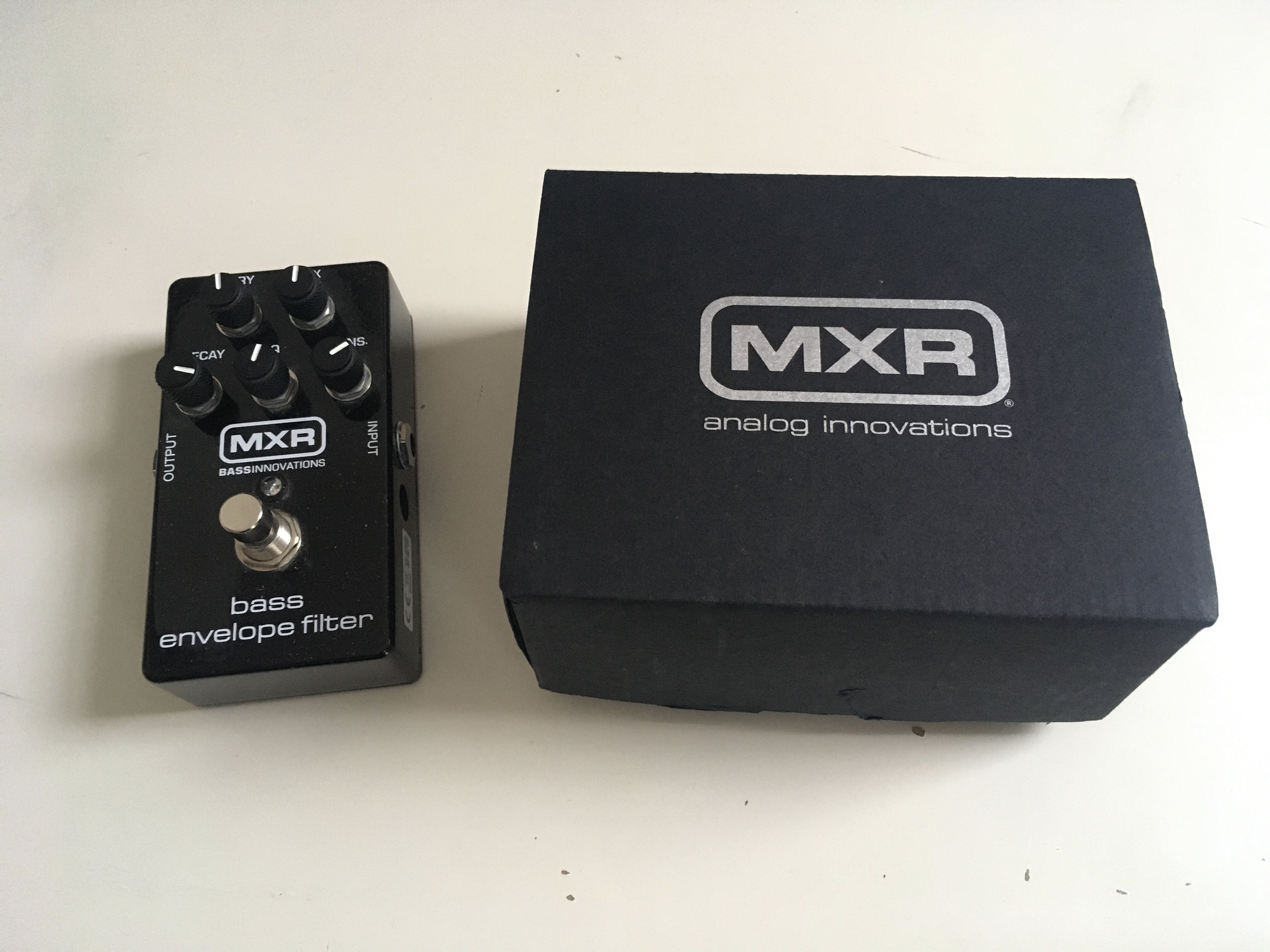 M82 Bass Envelope Filter - MXR M82 Bass Envelope Filter - Audiofanzine