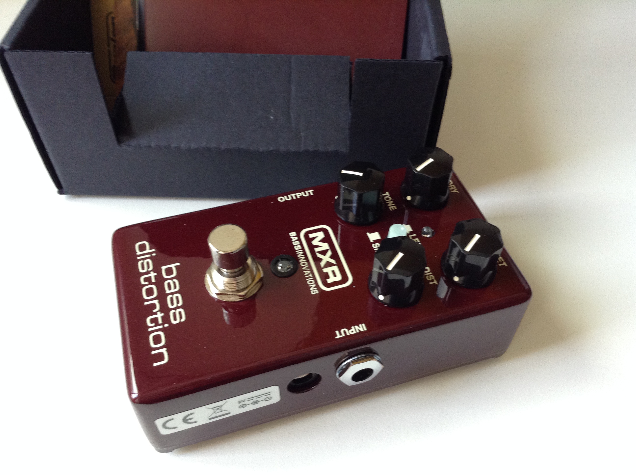 MXR M85 Bass Distortion image (1914160) Audiofanzine