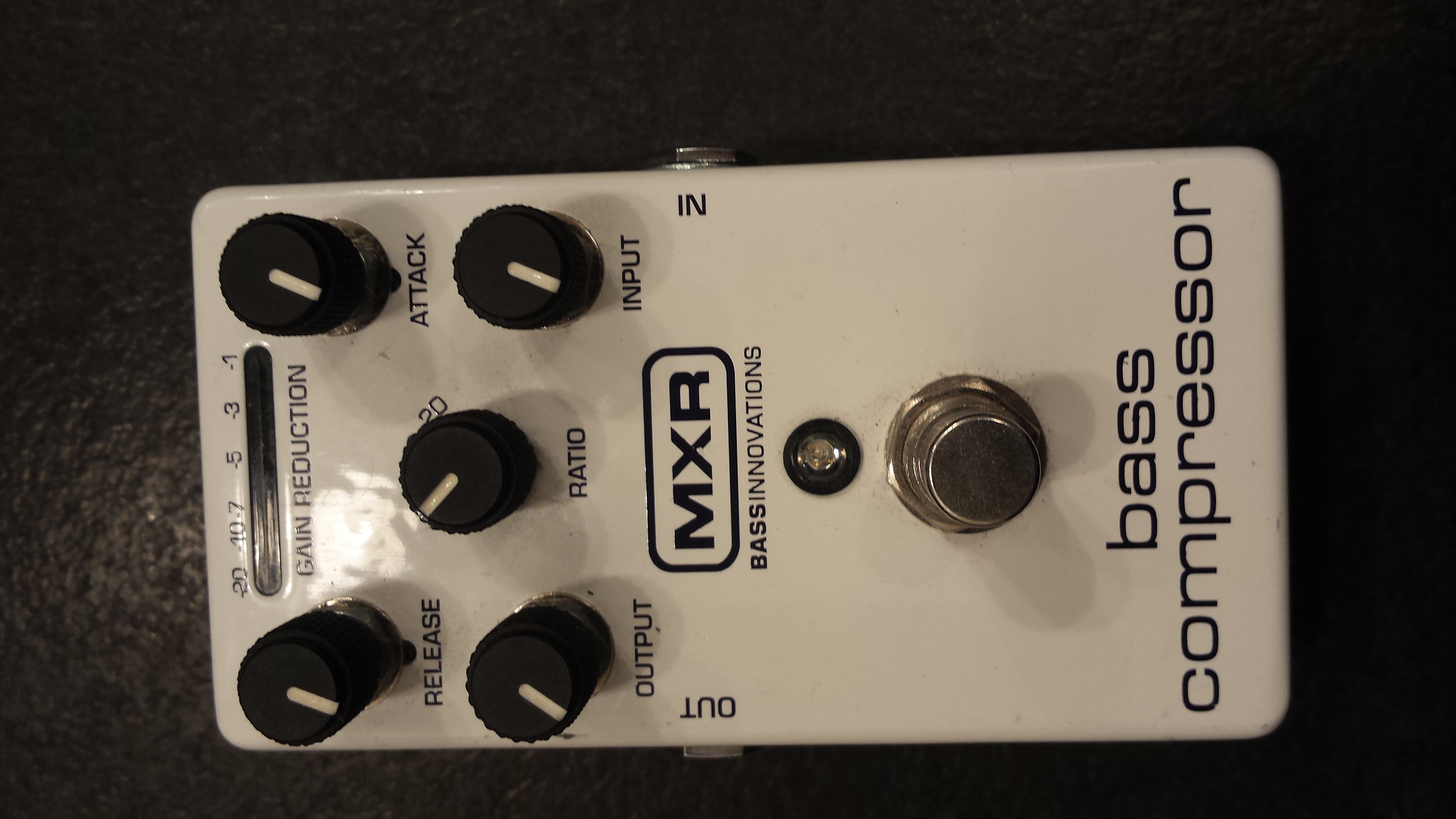 MXR M87 Bass Compressor - Pédale Compression Basse | Technologie CHT | True Bypass