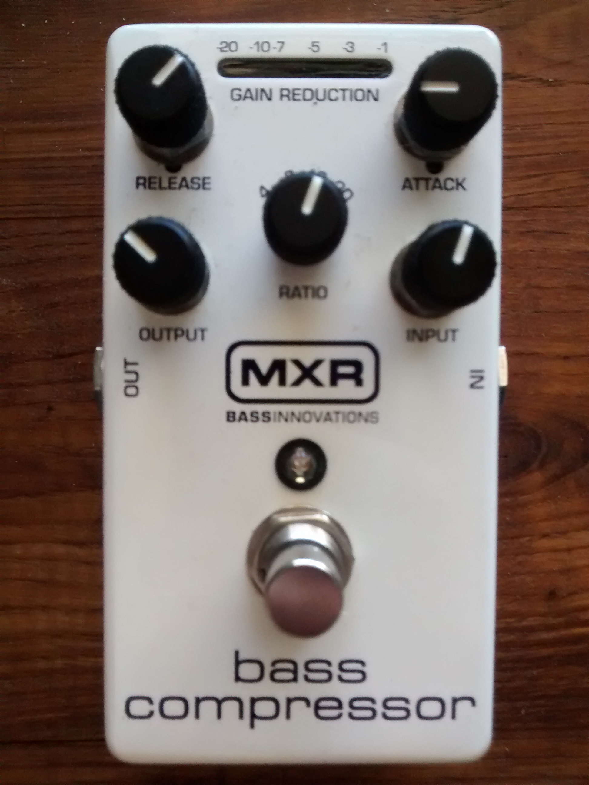 MXR M87 Bass Compressor image (1937358) Audiofanzine