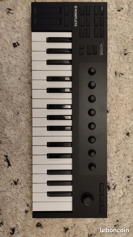 Komplete Kontrol M32 - Native Instruments Komplete Kontrol