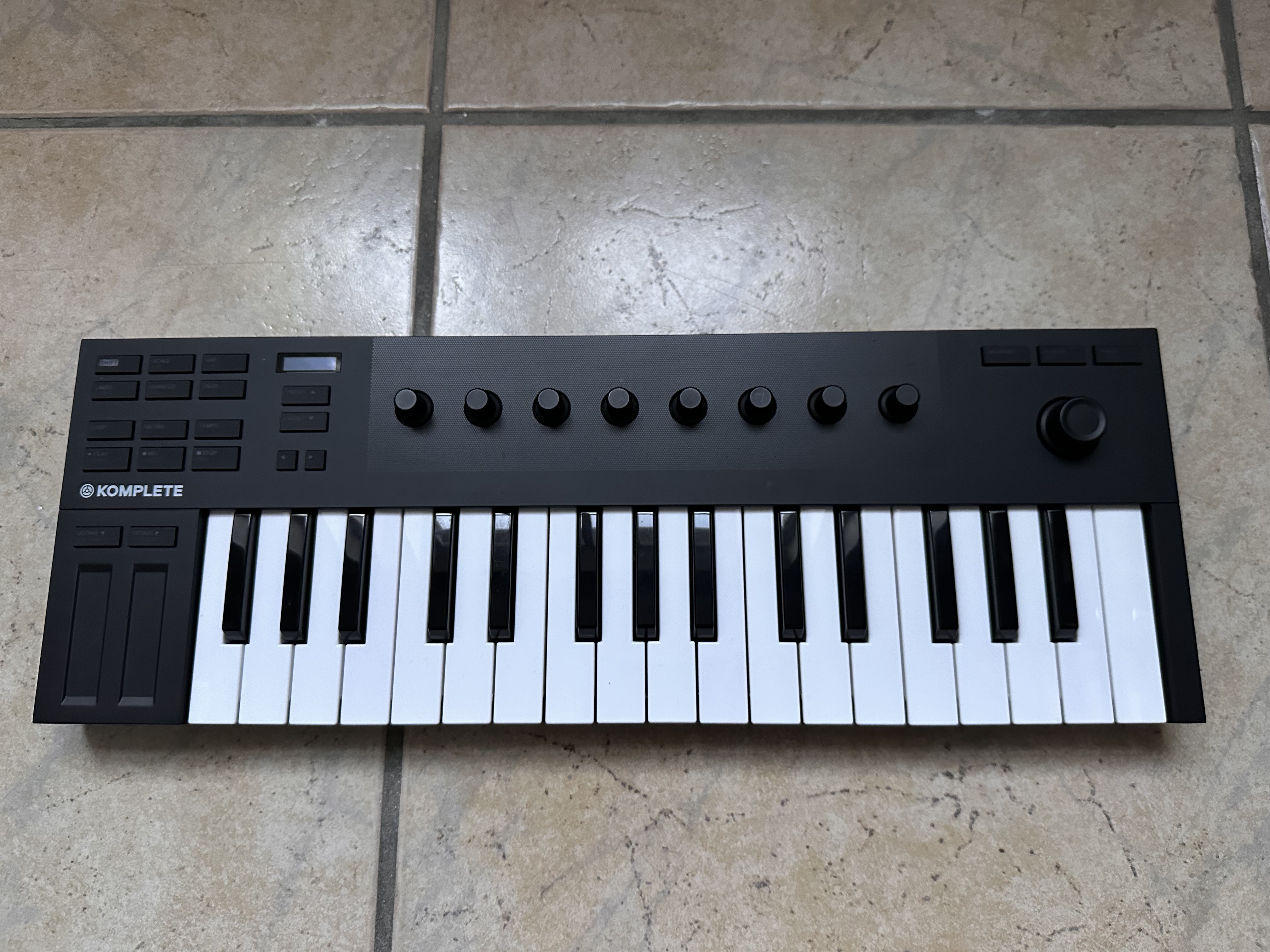 Komplete Kontrol M32 - Native Instruments Komplete Kontrol