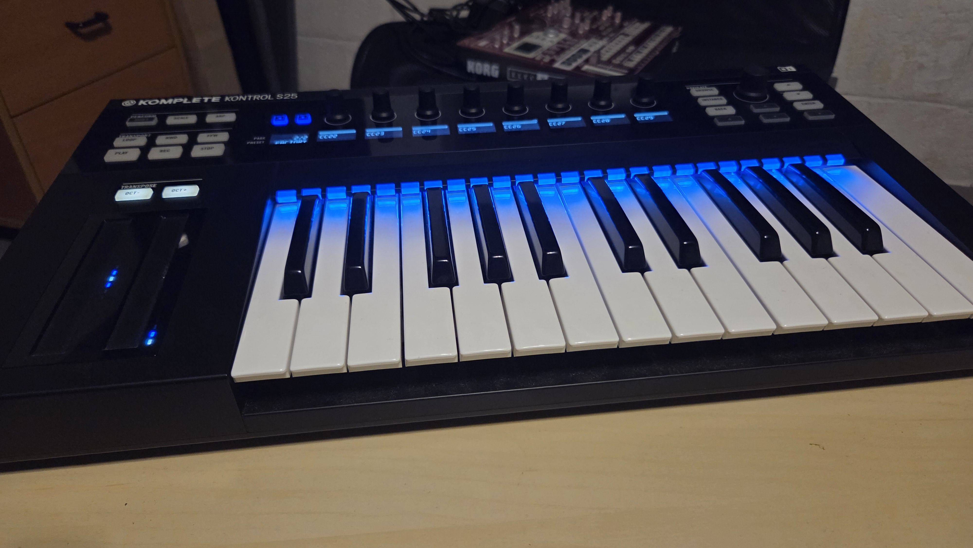 Komplete Kontrol S25 - Native Instruments Komplete Kontrol
