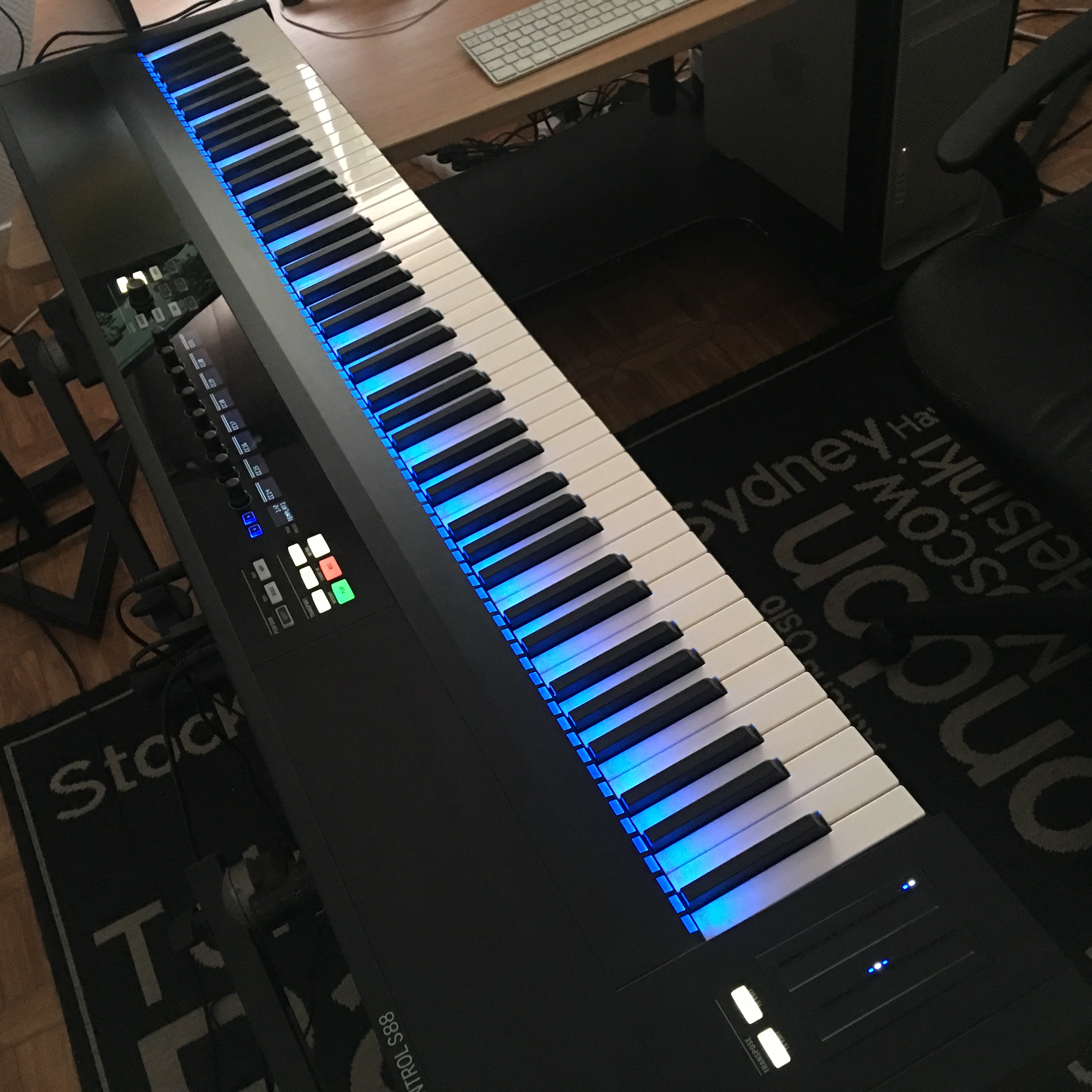 komplete s88 komplete s88