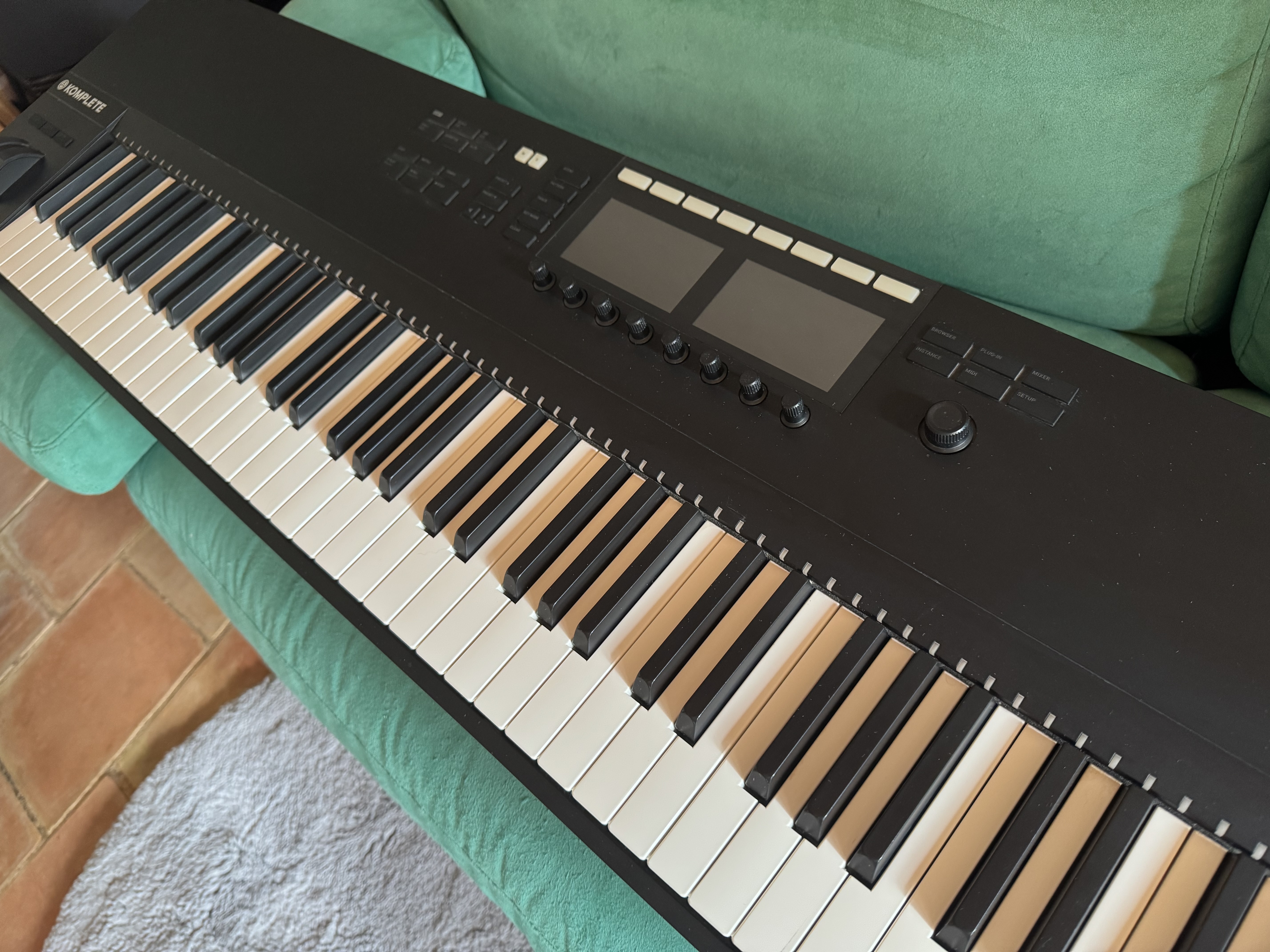 Normal Indegenous Komplete Kontrol s88 mk2 occasion (Midi-Pyrénées) - Audiofanzine