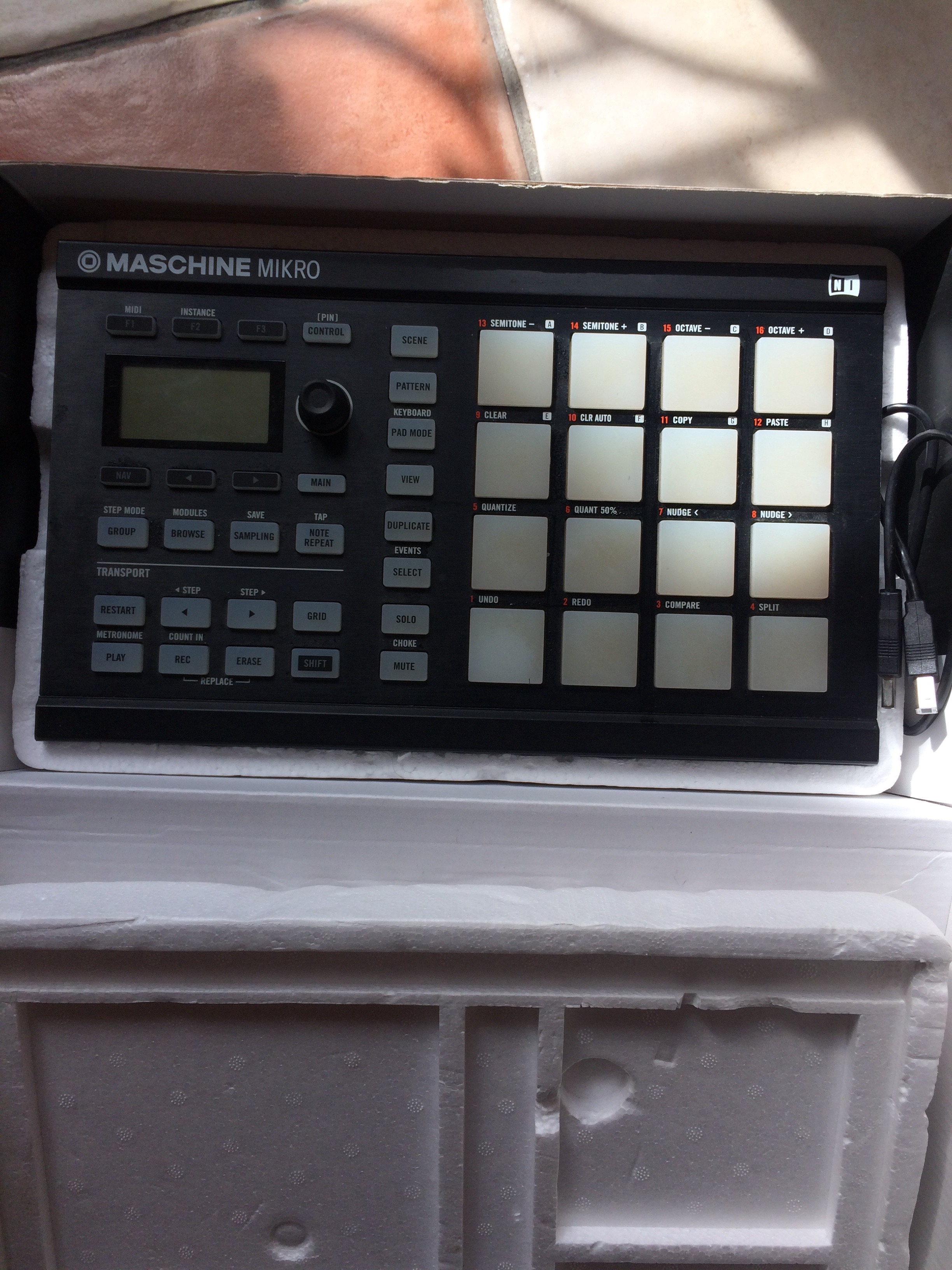 native instruments maschine mkii native instruments maschine mkii