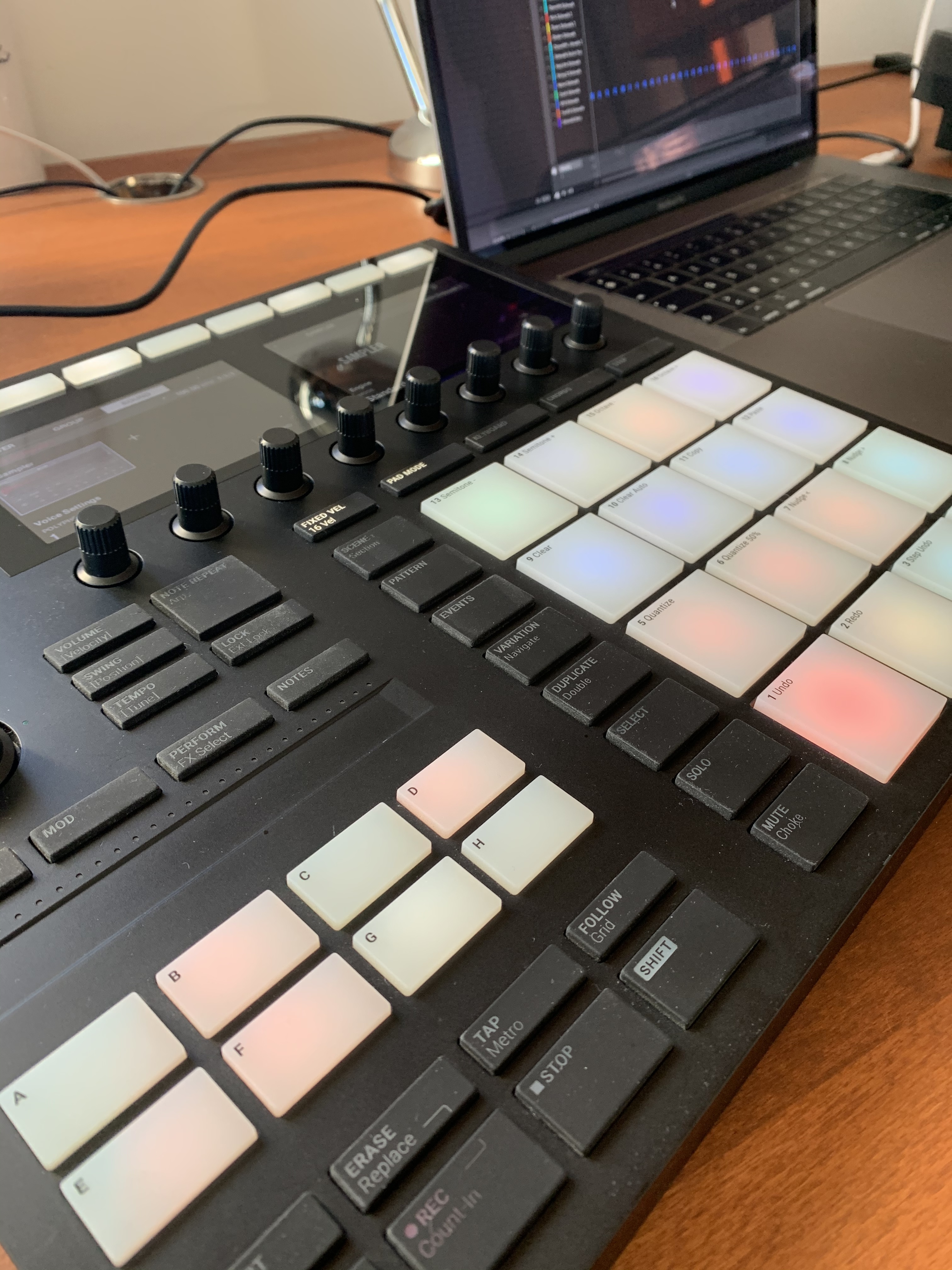 Maschine Mk3 - Native Instruments Maschine Mk3 - Audiofanzine