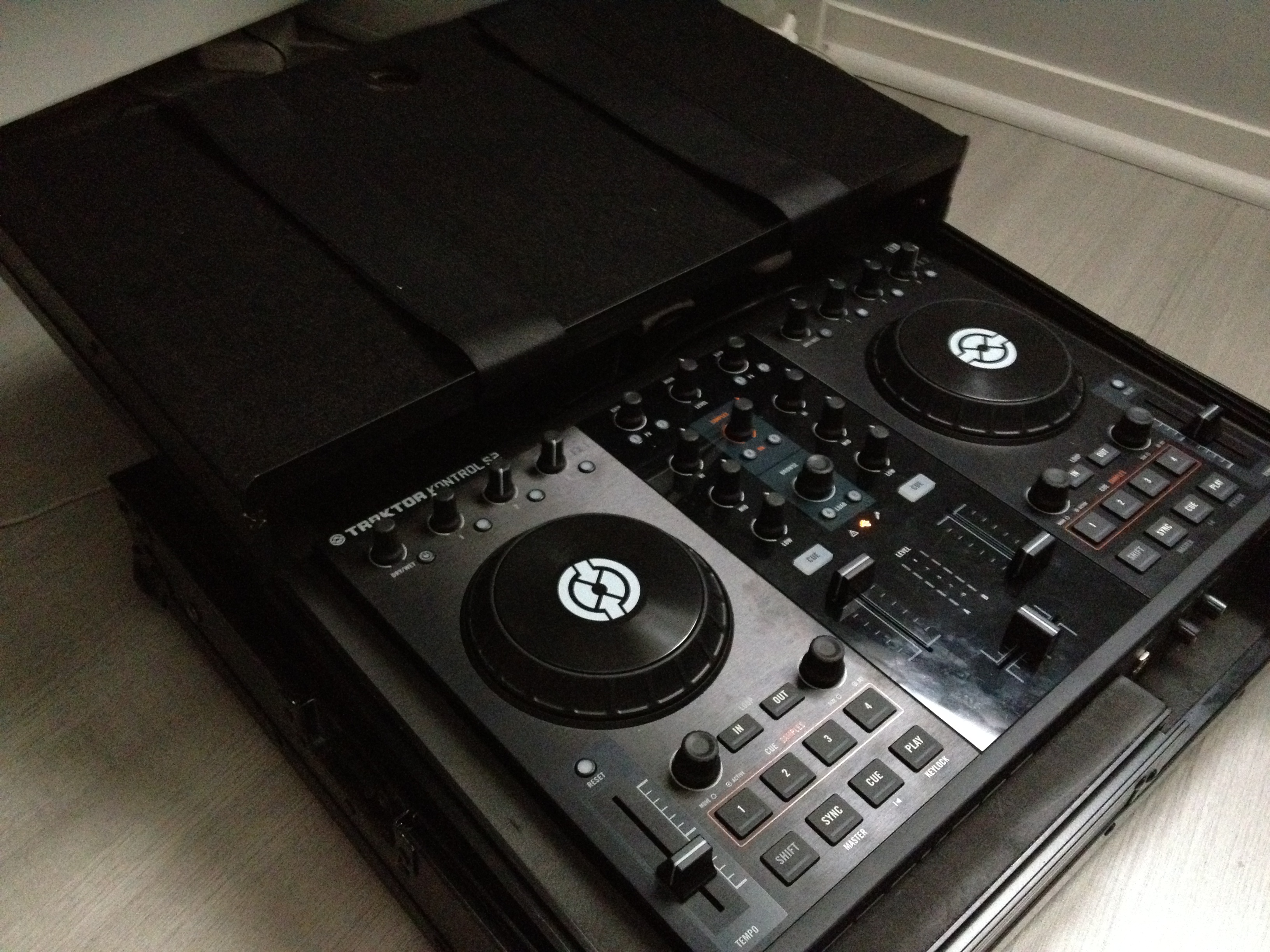 ni traktor kontrol s2 ni traktor kontrol s2