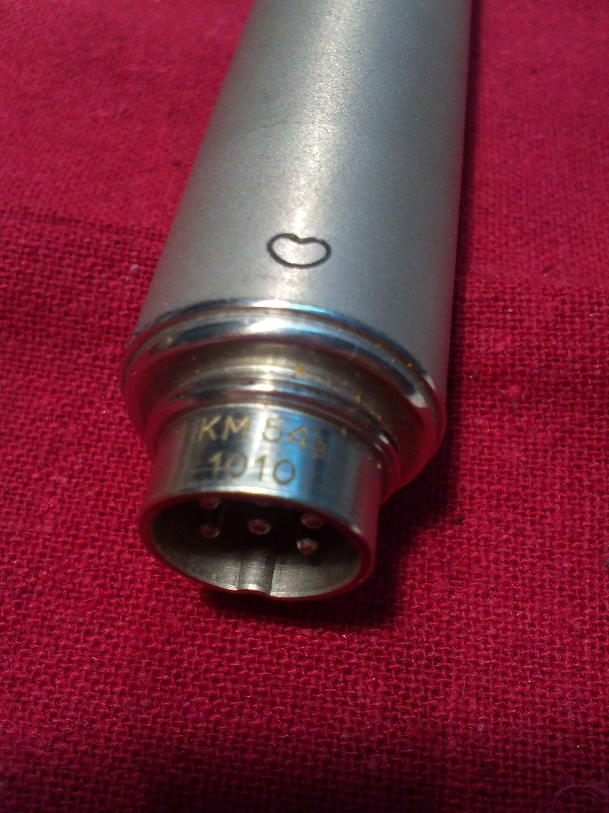 Photo Neumann KM 54 Neumann Paire KM 54 (983899) Audiofanzine