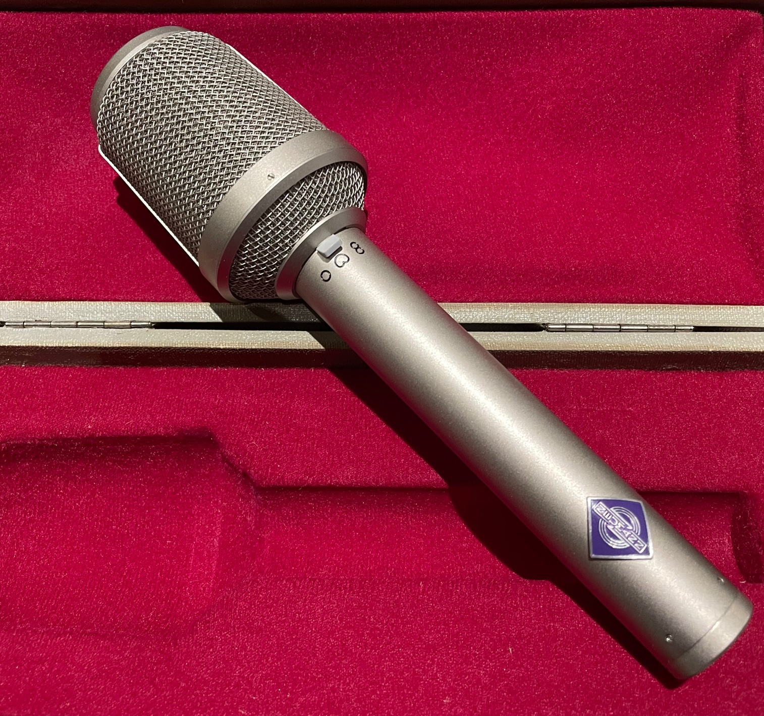 KM 86i Neumann KM 86i Audiofanzine