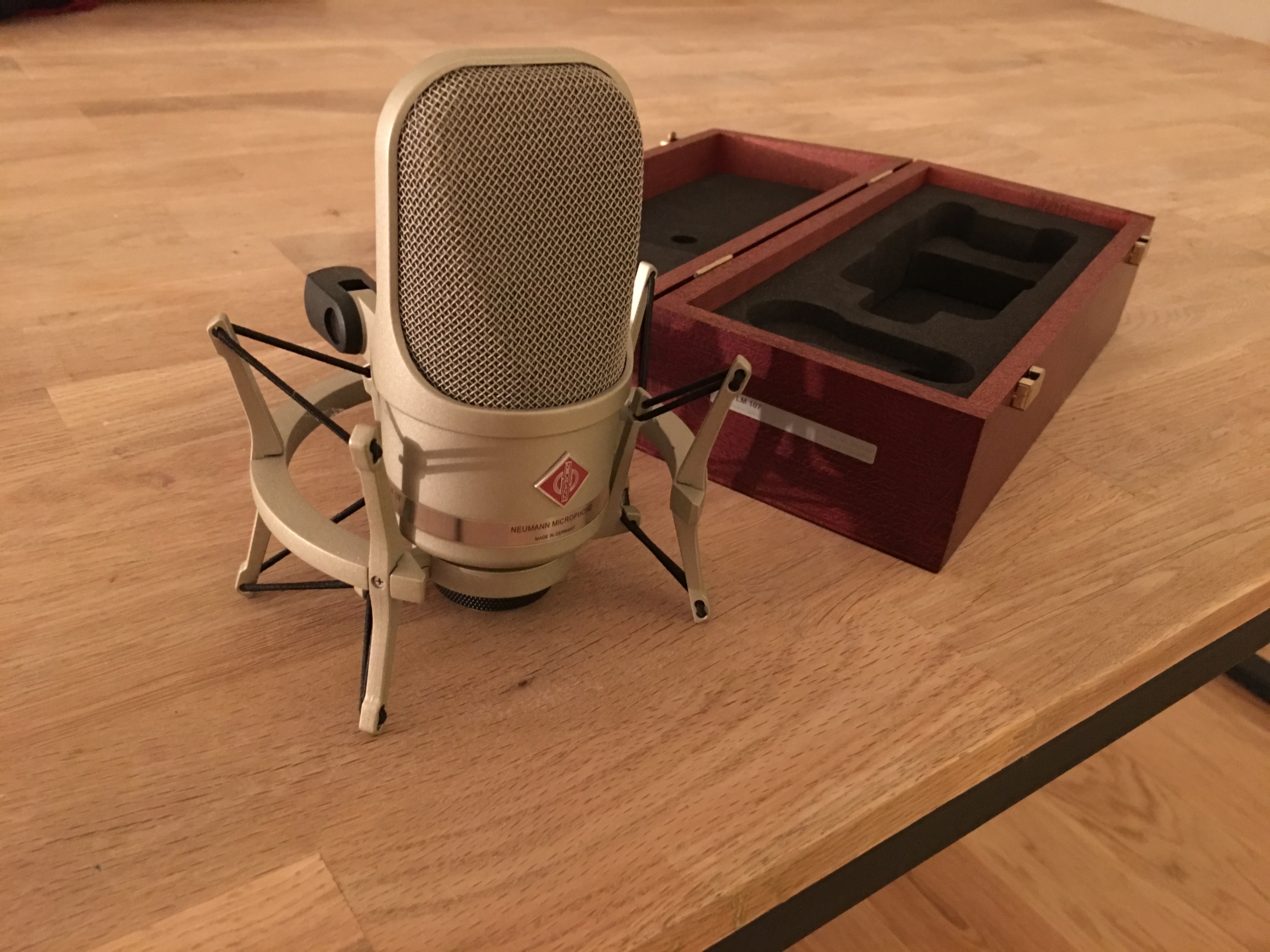 Neumann TLM 107 - Nickel image (#1988010) - Audiofanzine