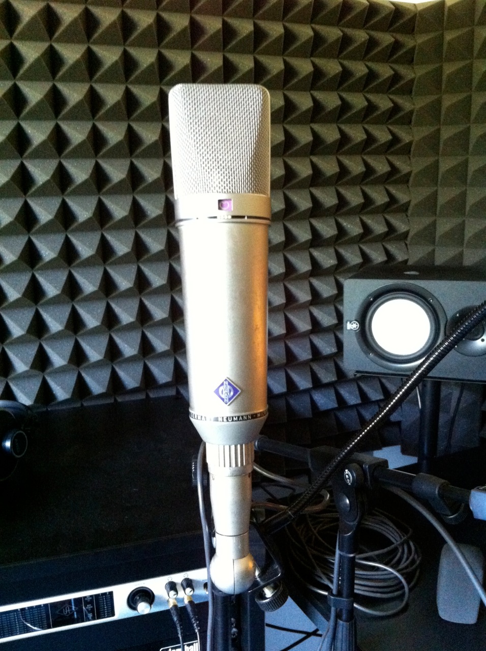 Photo Neumann U 87 Neumann U87 vintage pas AI de 1969 (422595