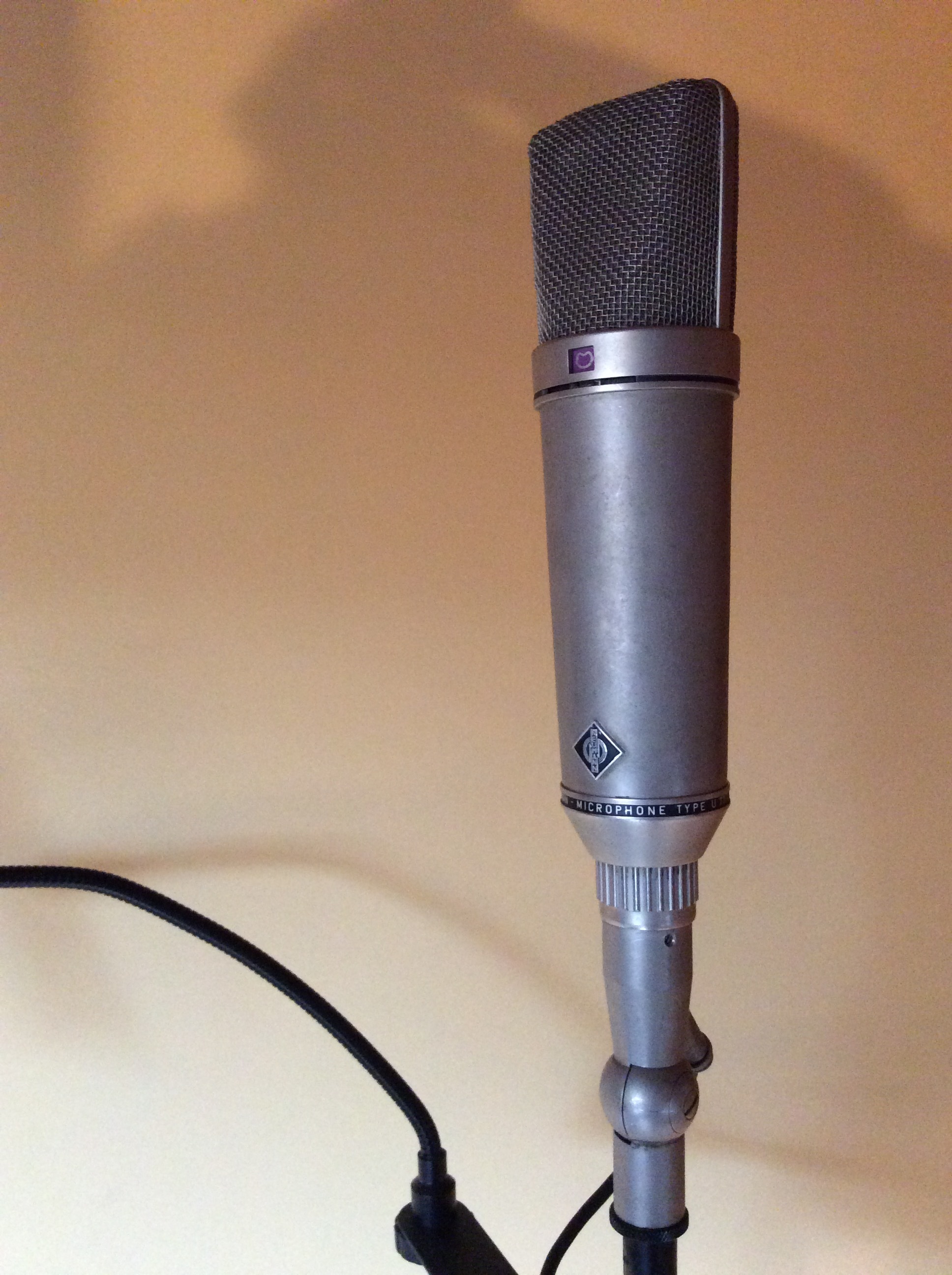 Neumann U 47 fet image (#1804171) - Audiofanzine