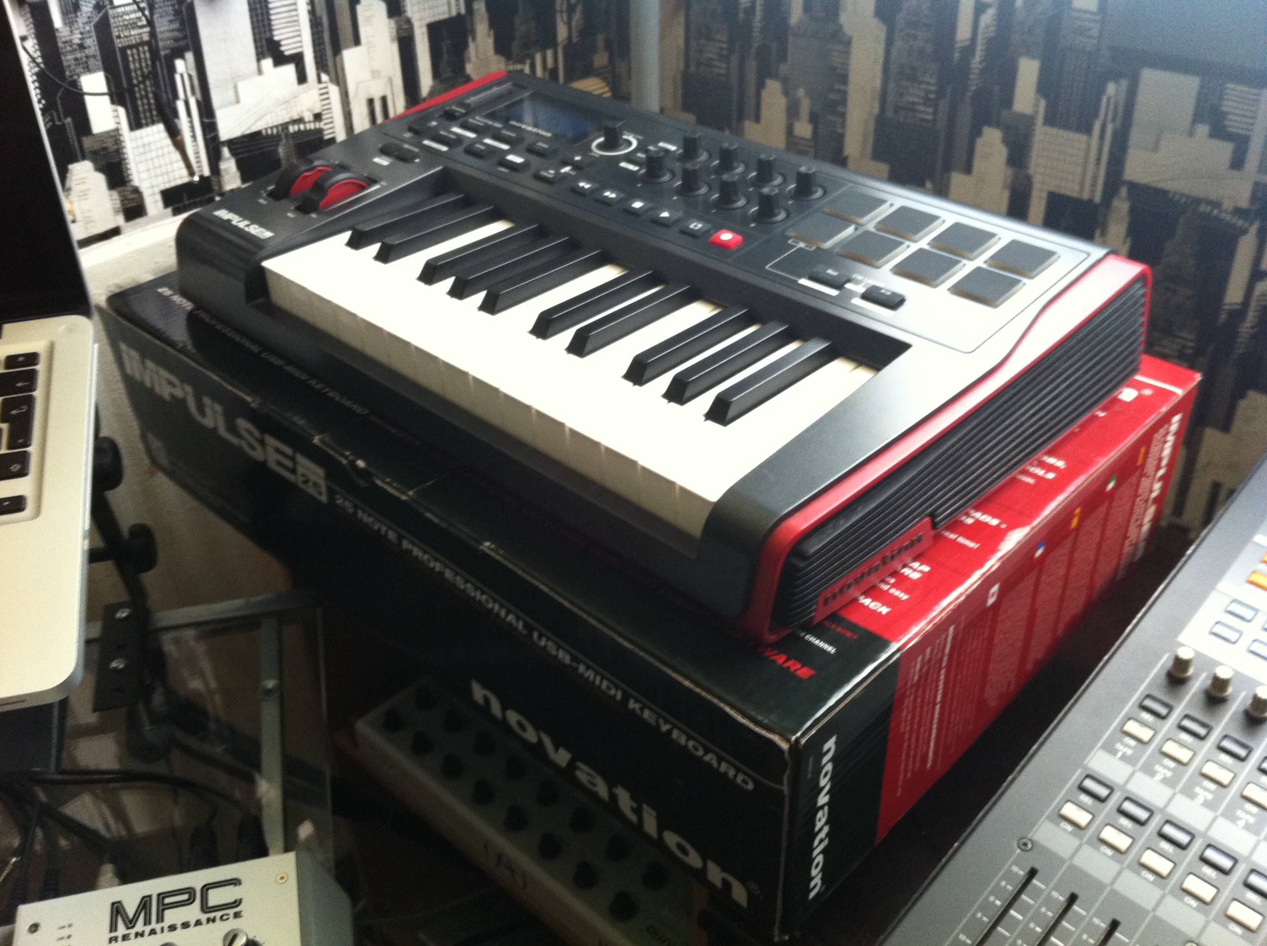 Photo Novation Impulse 25 Novation Impulse 25 15311 1110445 
