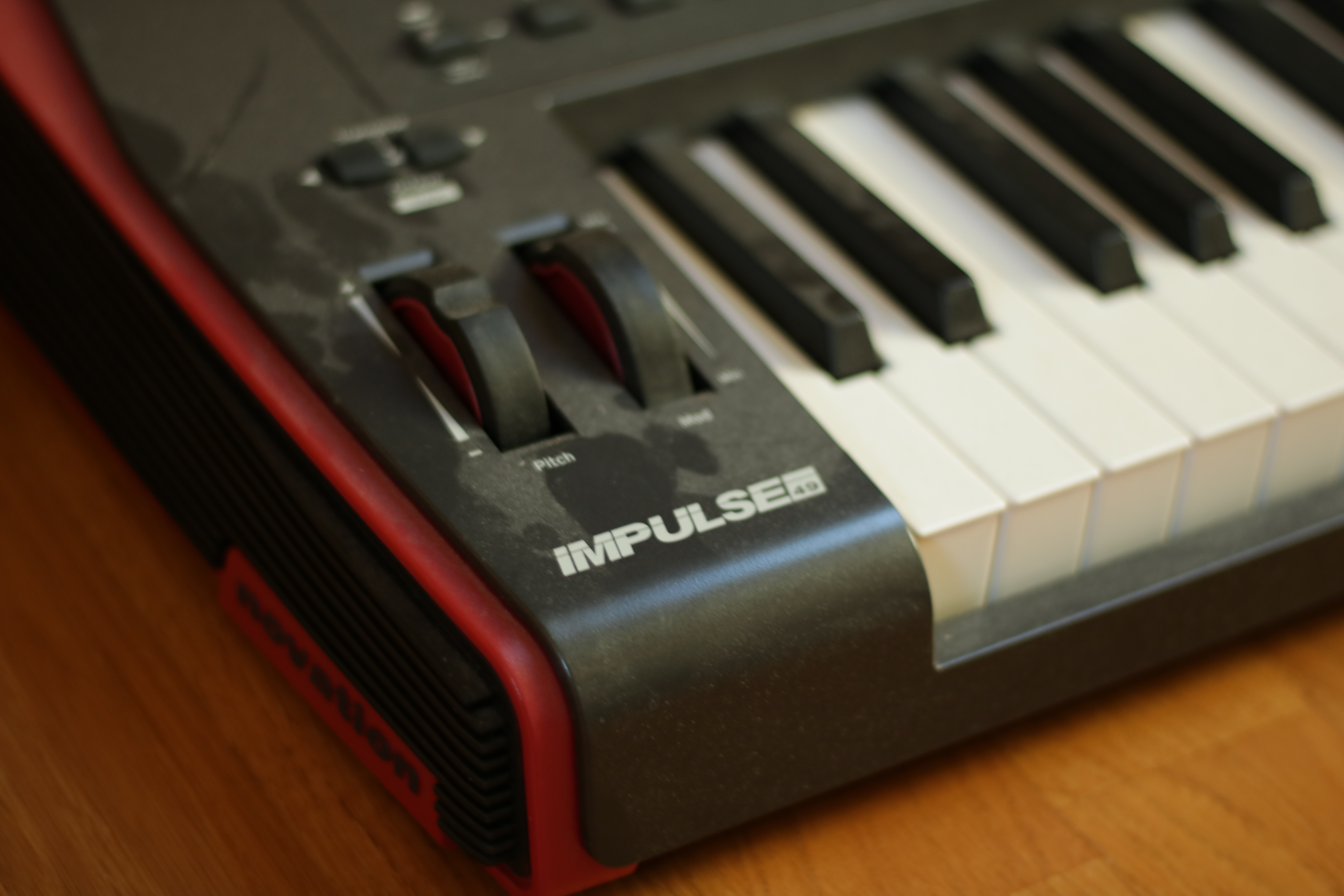 novation nocturn 49