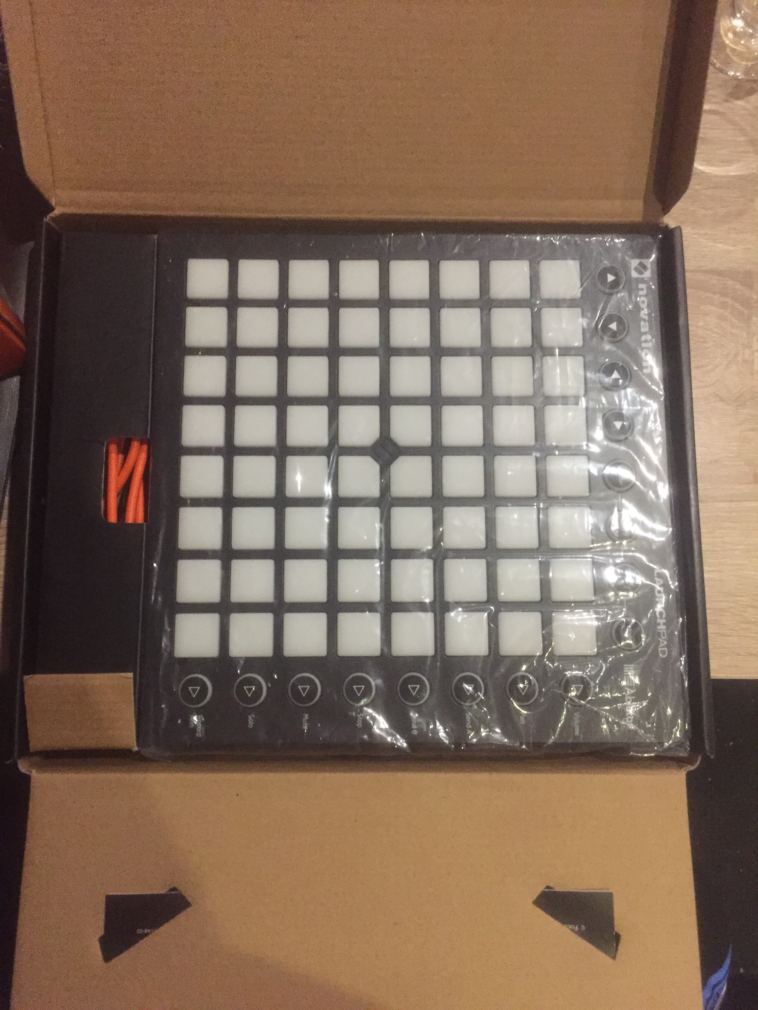 Launchpad Mk2 Novation Launchpad Mk2 Audiofanzine