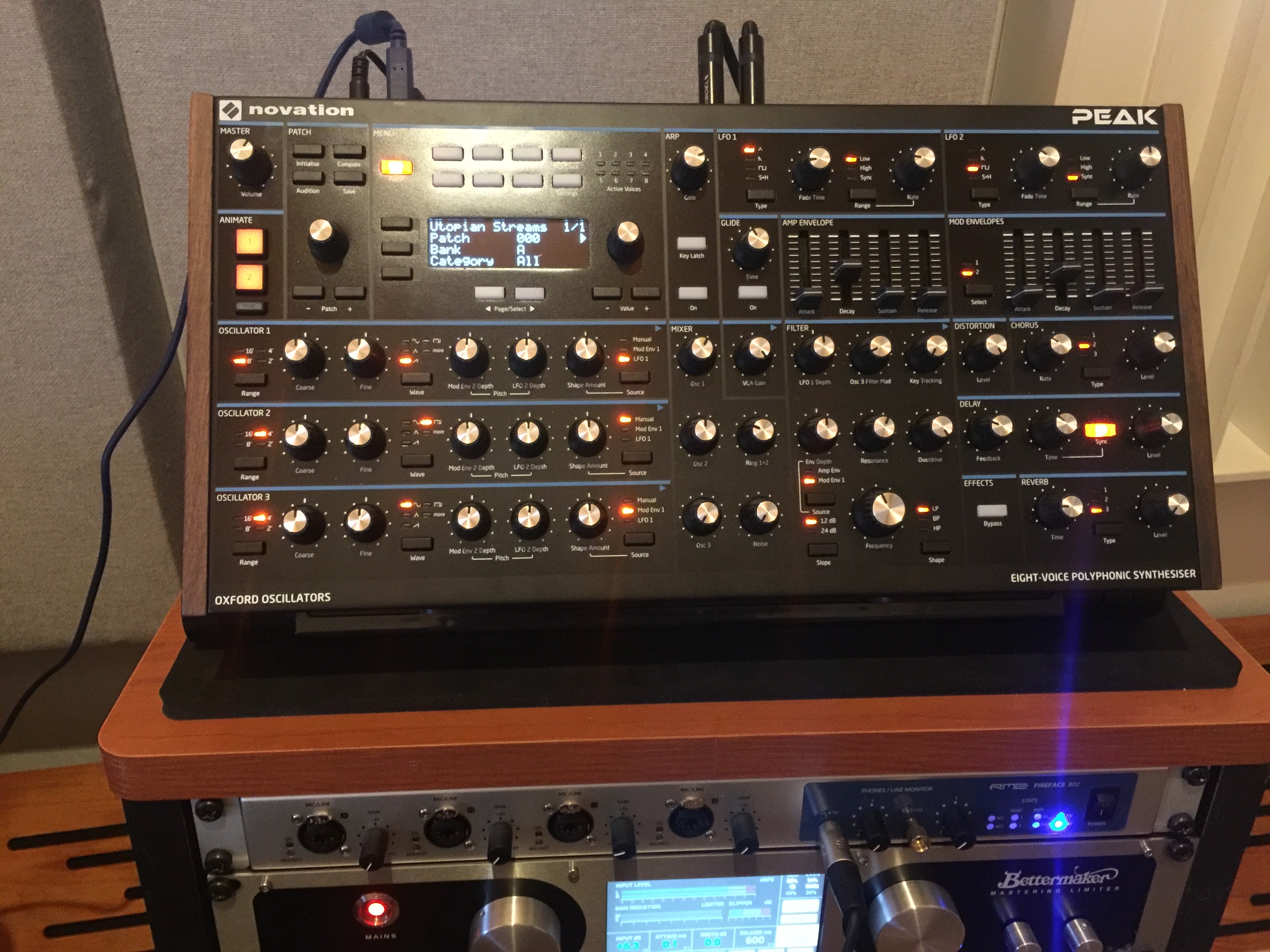 PEAK Novation Peak Audiofanzine