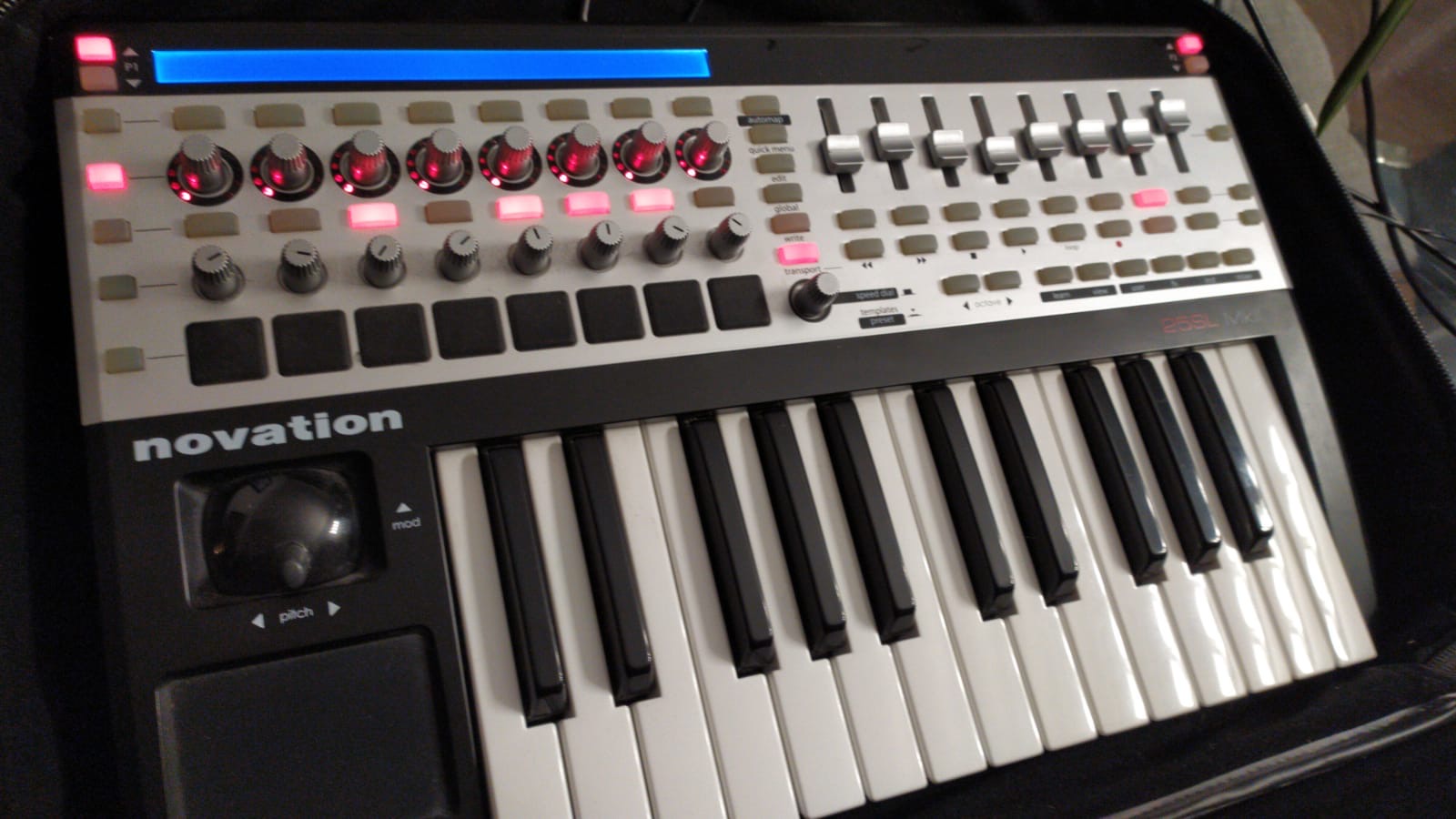 Novation 49 Sl Mkii User Manual