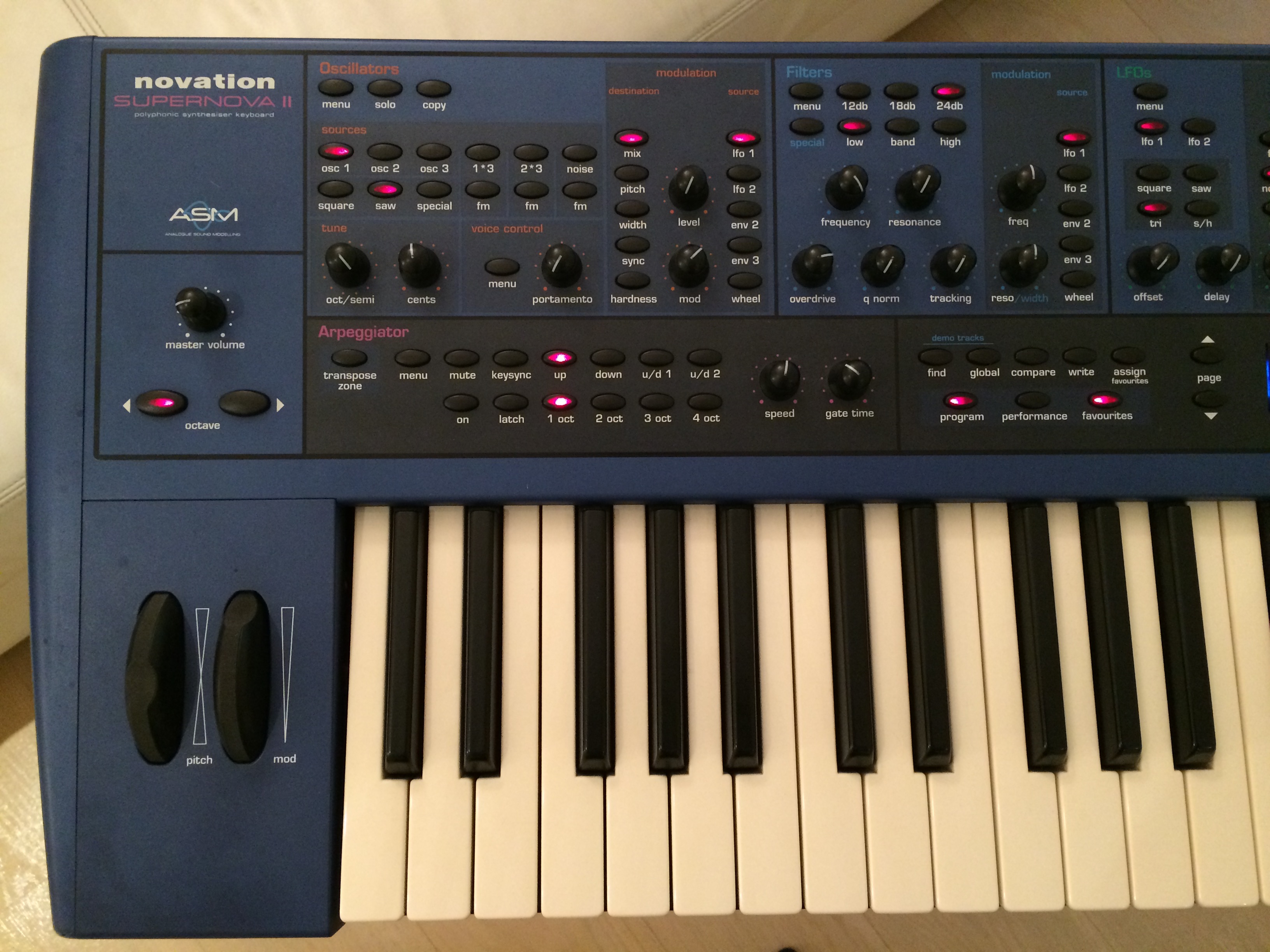 Photo Novation Supernova II Novation Supernova II (95363) (1646254