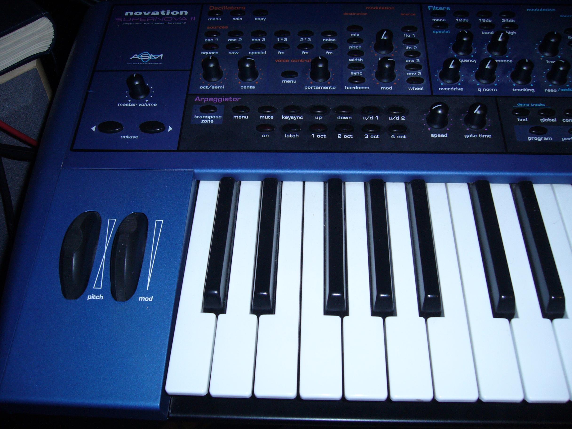 Photo Novation Supernova II Novation Supernova II (25301) (316093