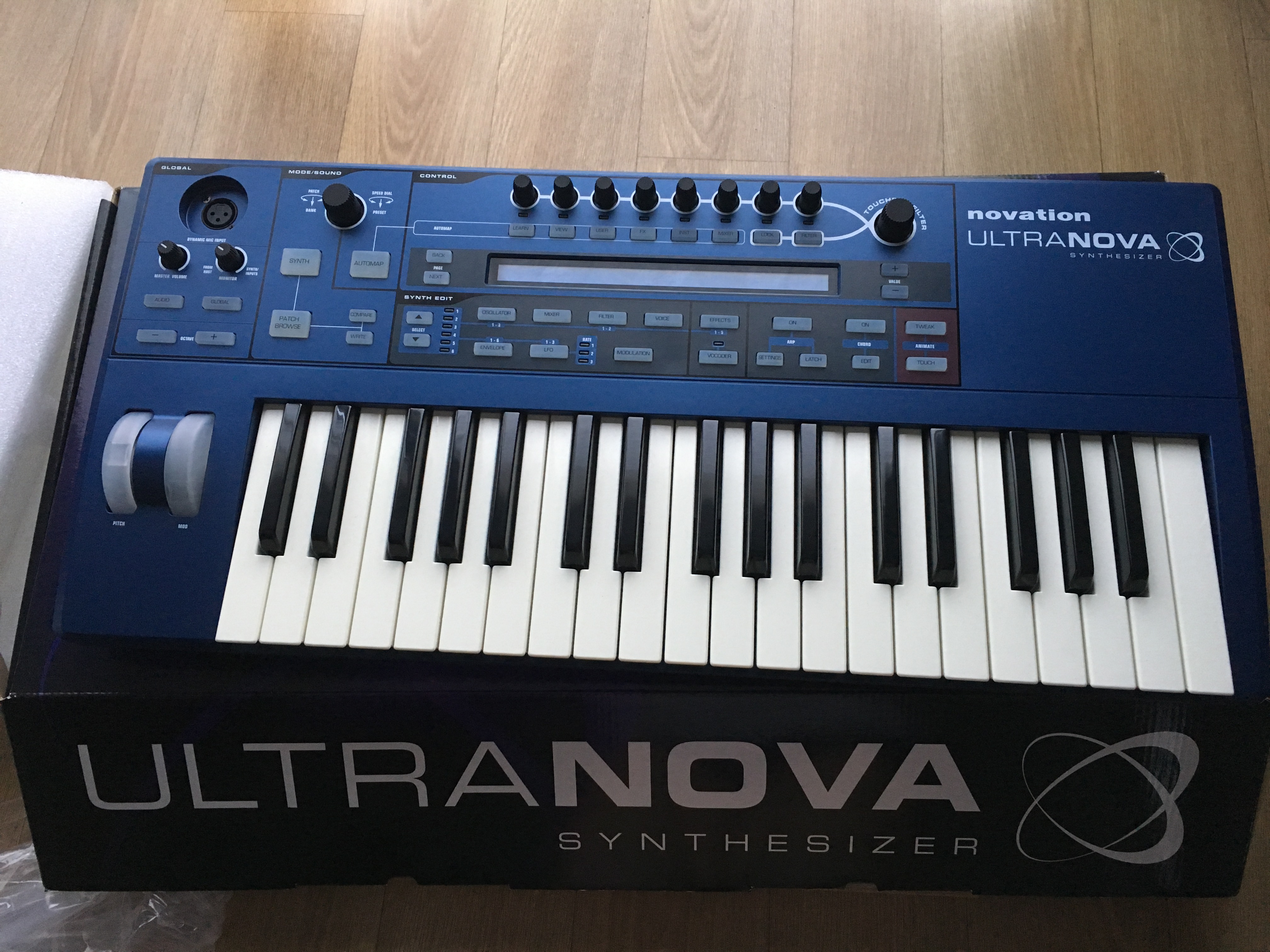Novation UltraNova image (1809092) Audiofanzine