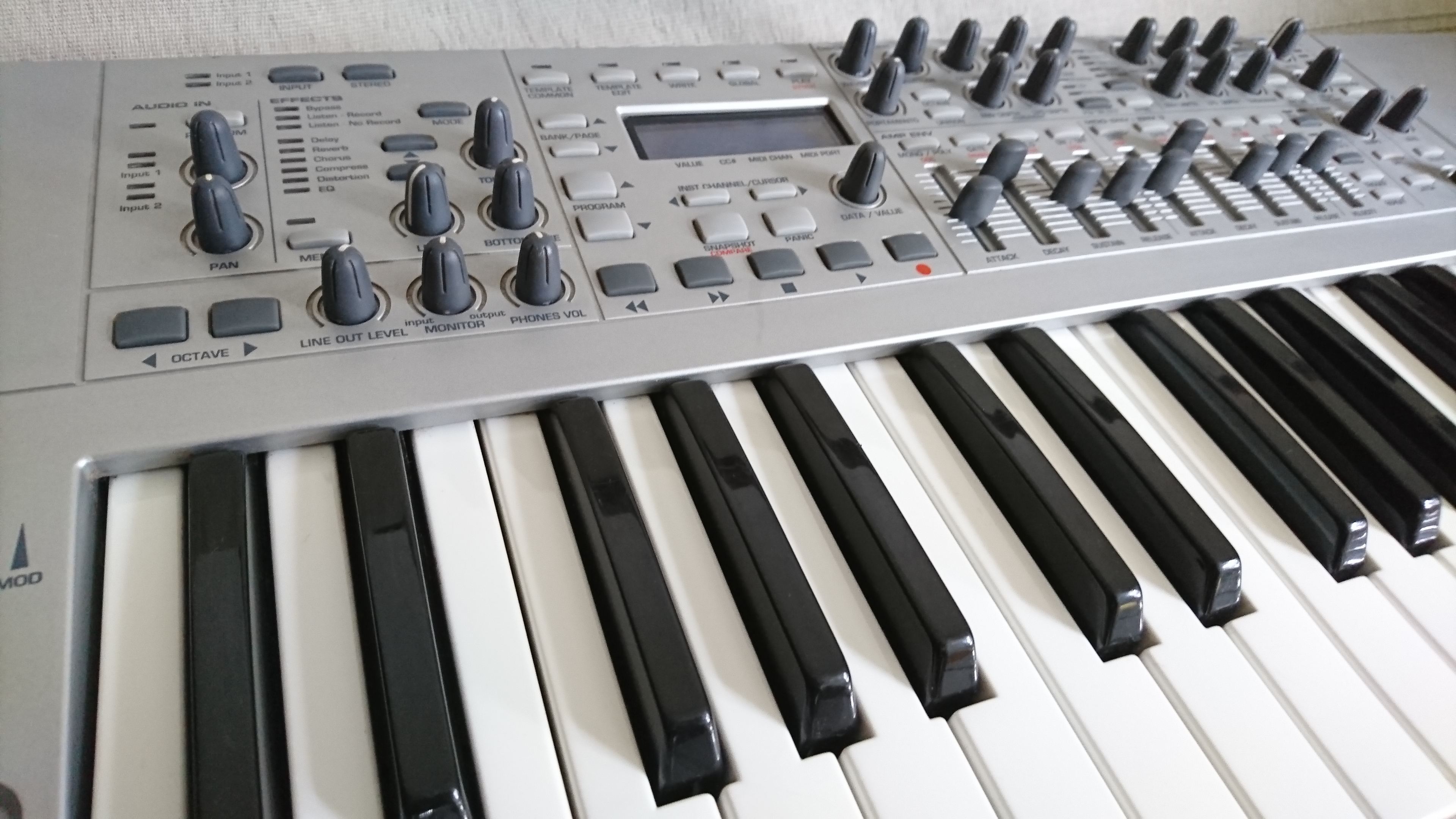X-Station 49 - Novation X-Station 49 - Audiofanzine