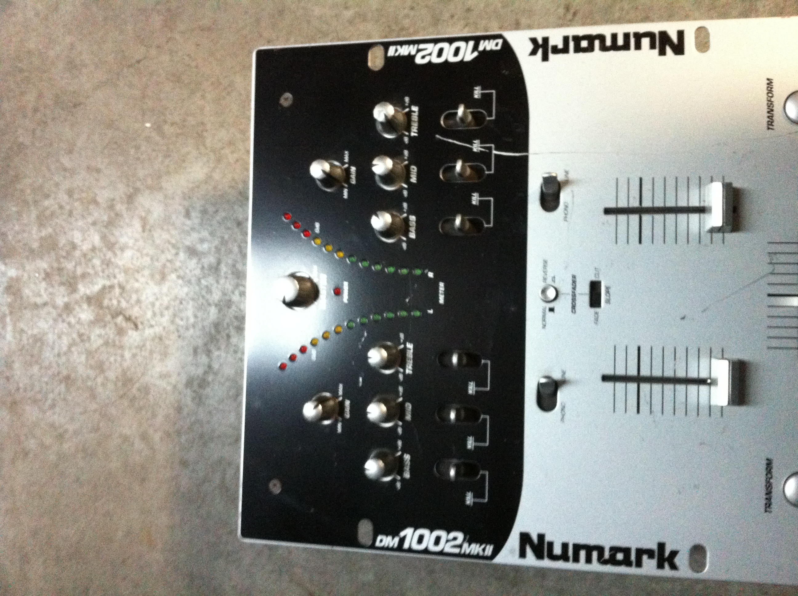 Alimentation 9V AC/AC 2000mA Pour Table De Mixage Numark DM1002 MKII - Câble 2 M, Sans Bruit