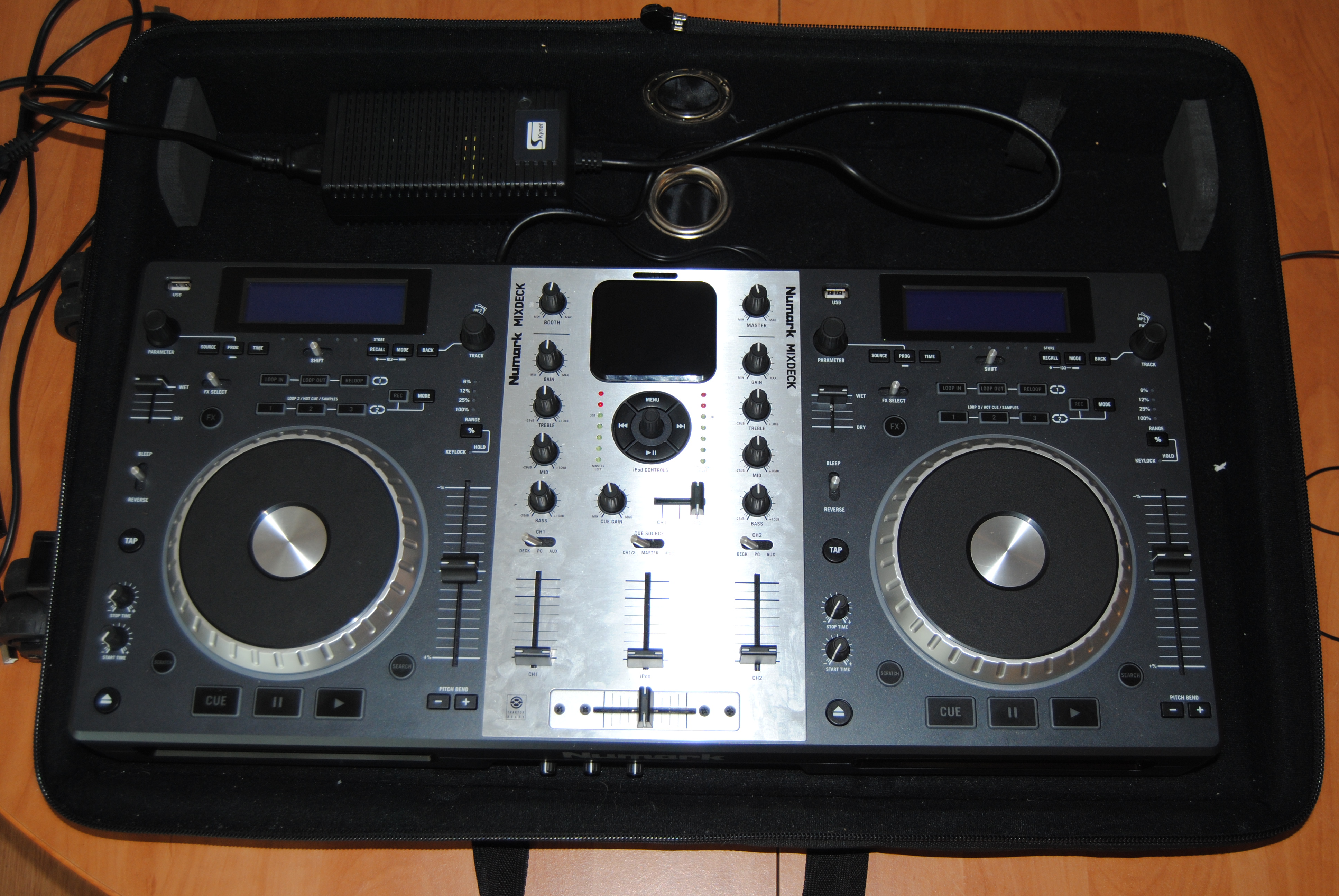 Numark Mixdeck image (255335) Audiofanzine