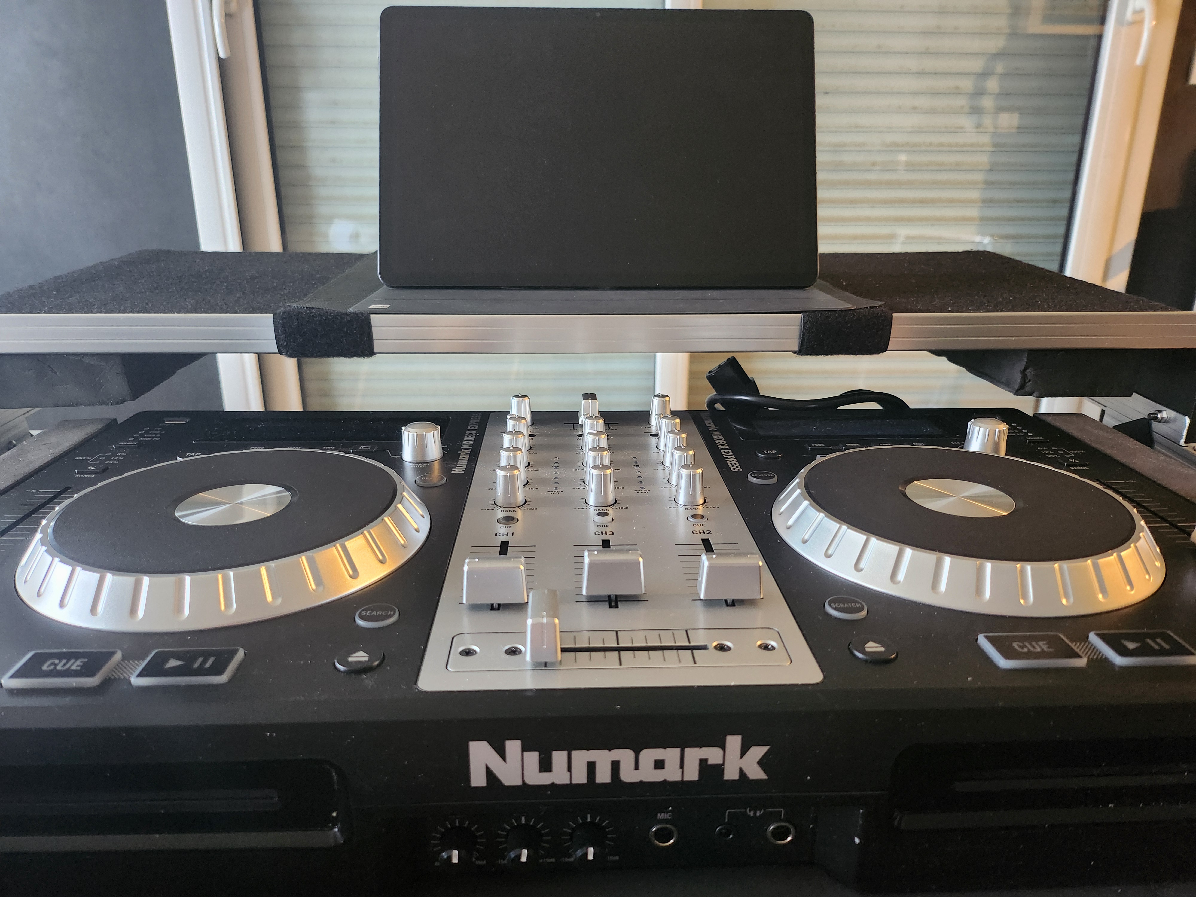 Mixdeck Express - Numark Mixdeck Express - Audiofanzine