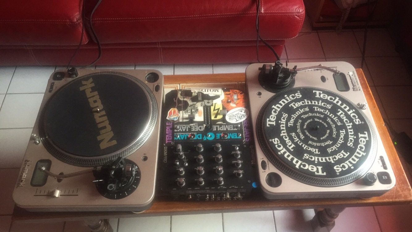 PRO TT1 Numark PRO TT1 Audiofanzine