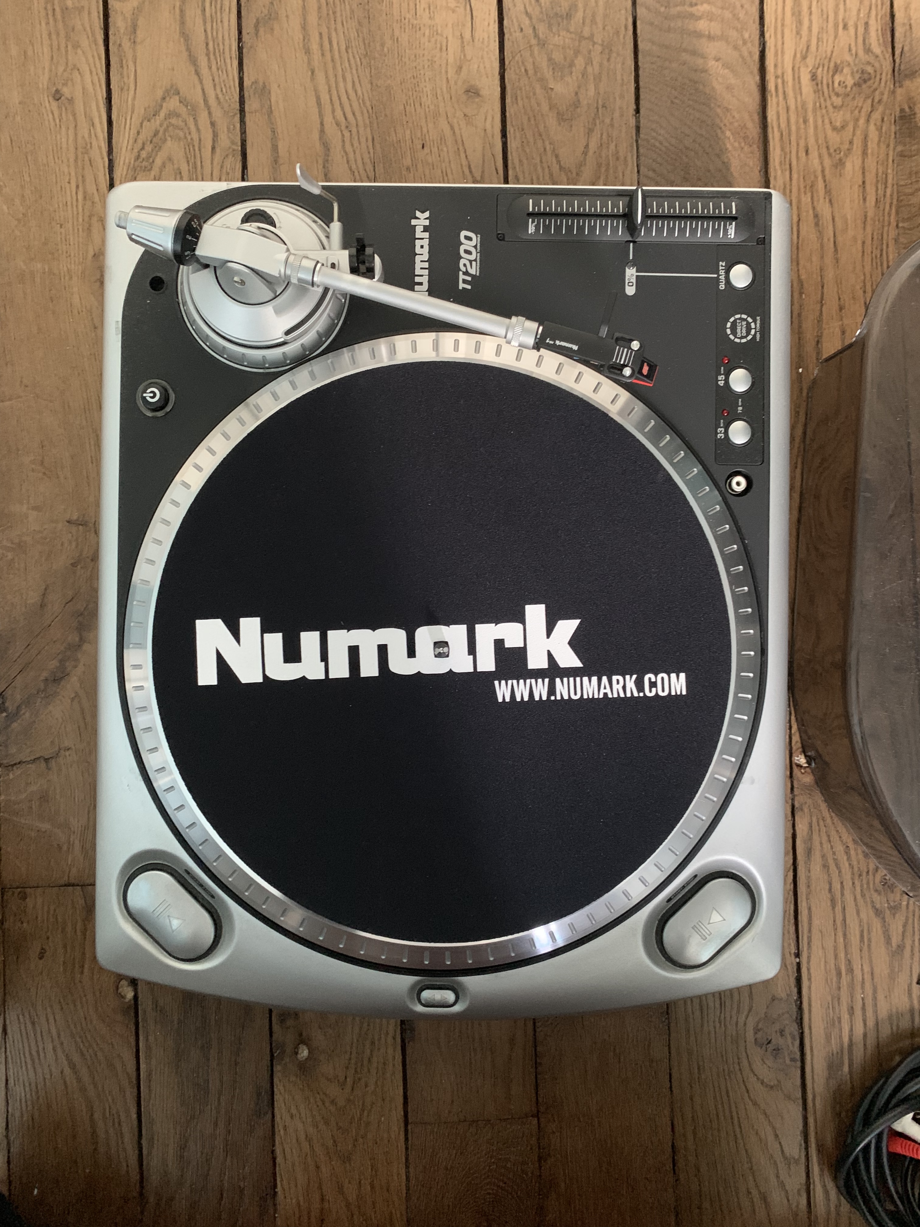 Numark TT200 ダイレクトドライブターンテーブル - 楽器/器材