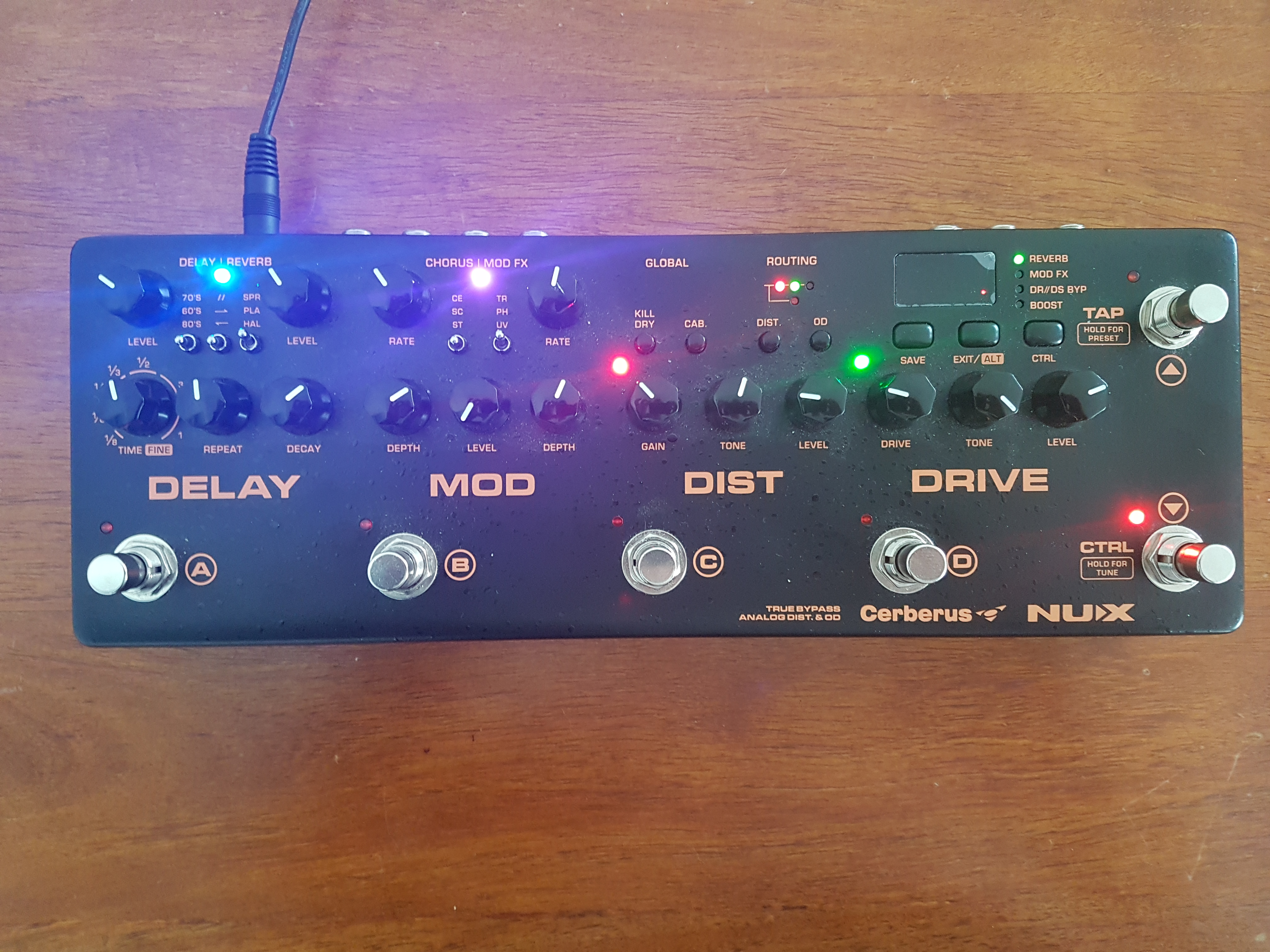 CERBERUS nUX Cerberus Audiofanzine