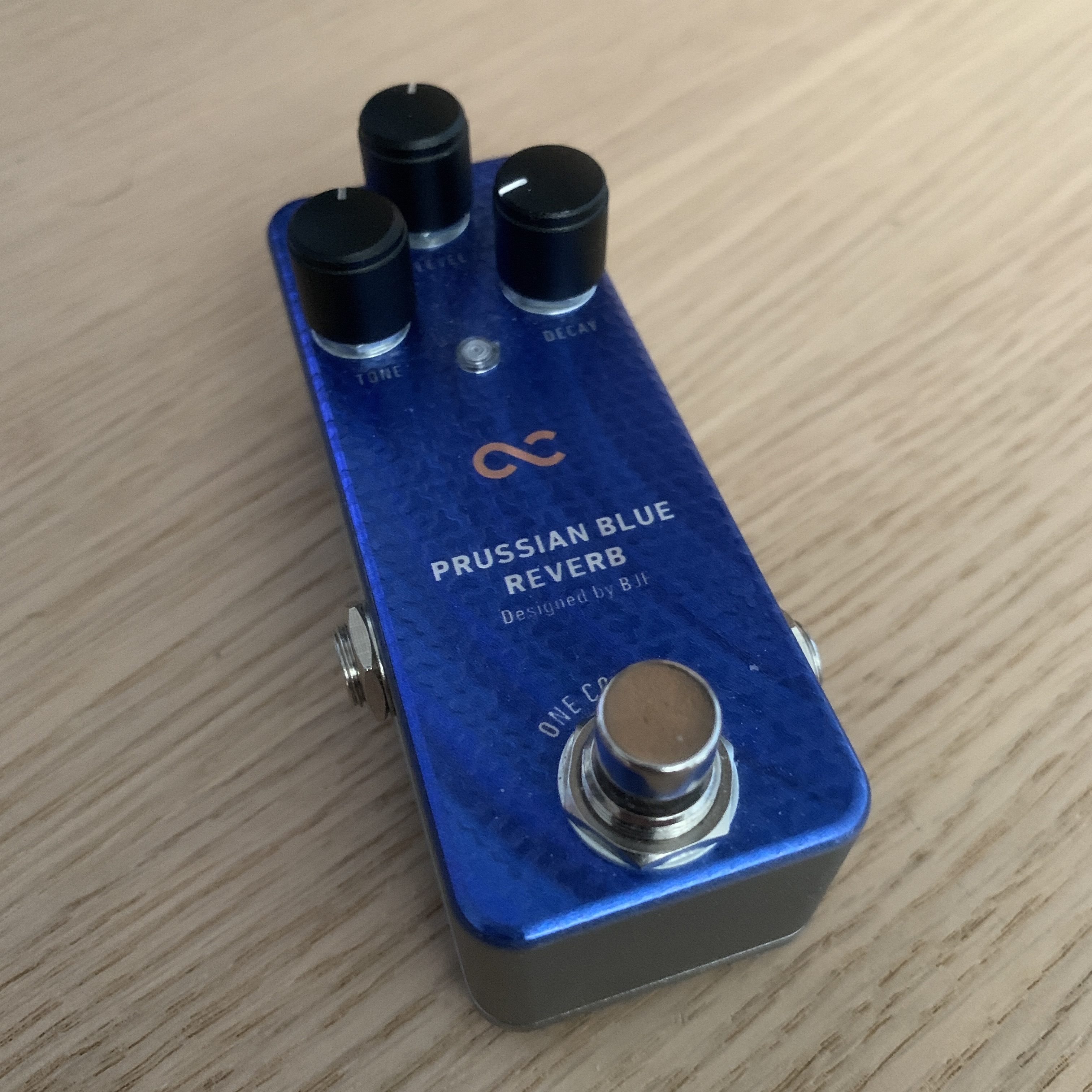 Prussian Blue Reverb - One Control Prussian Blue Reverb - Audiofanzine