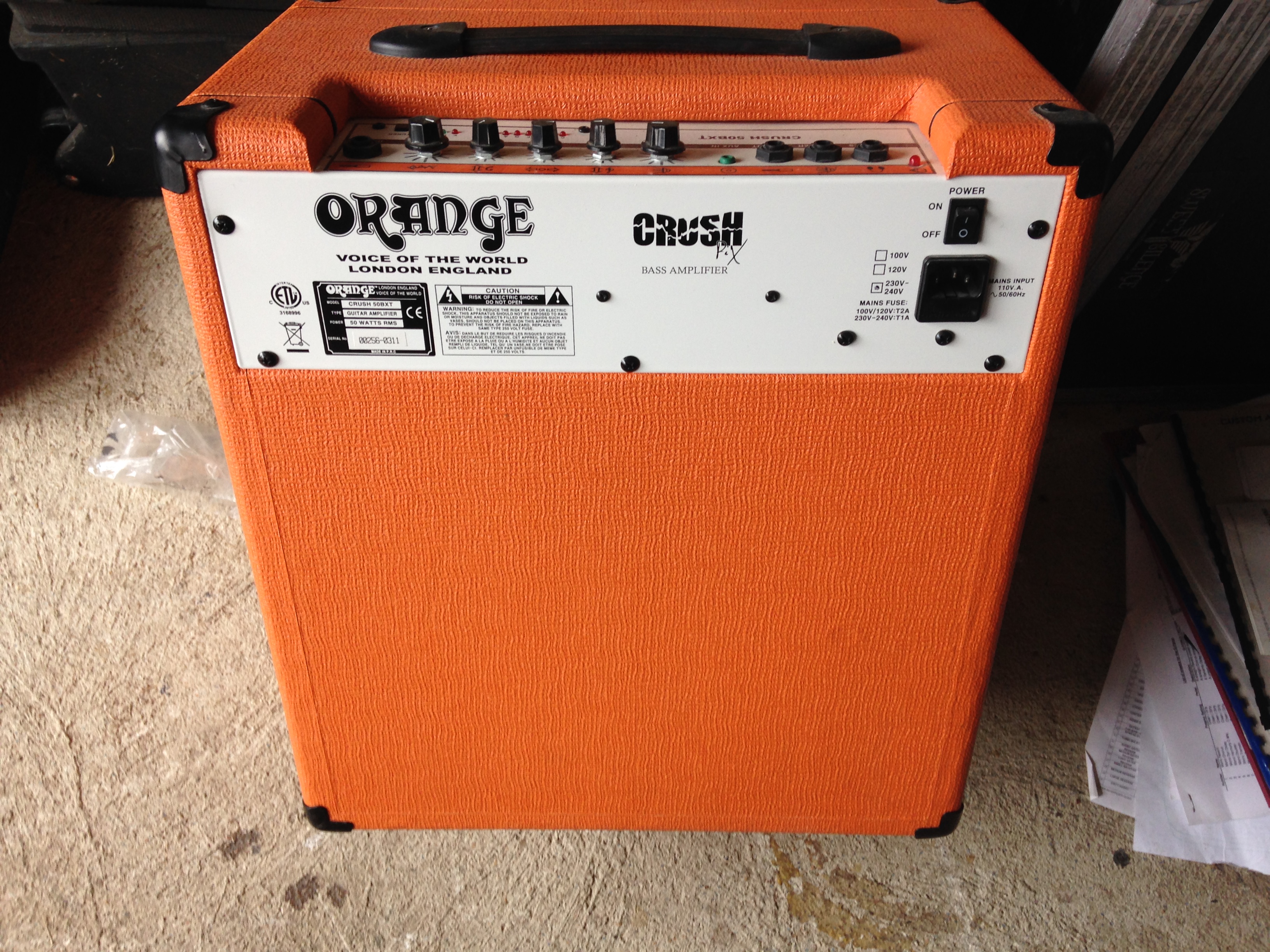 Photo Orange Crush 50BXT Orange CR50BXT (747209) Audiofanzine