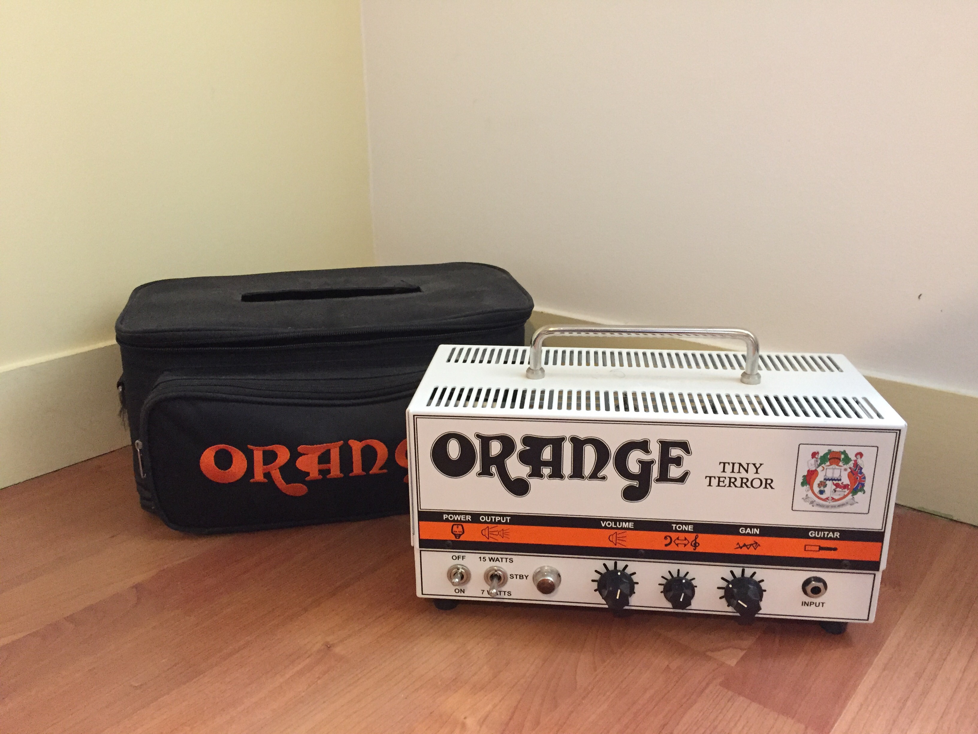 Orange Tiny Terror image (#2007477) - Audiofanzine