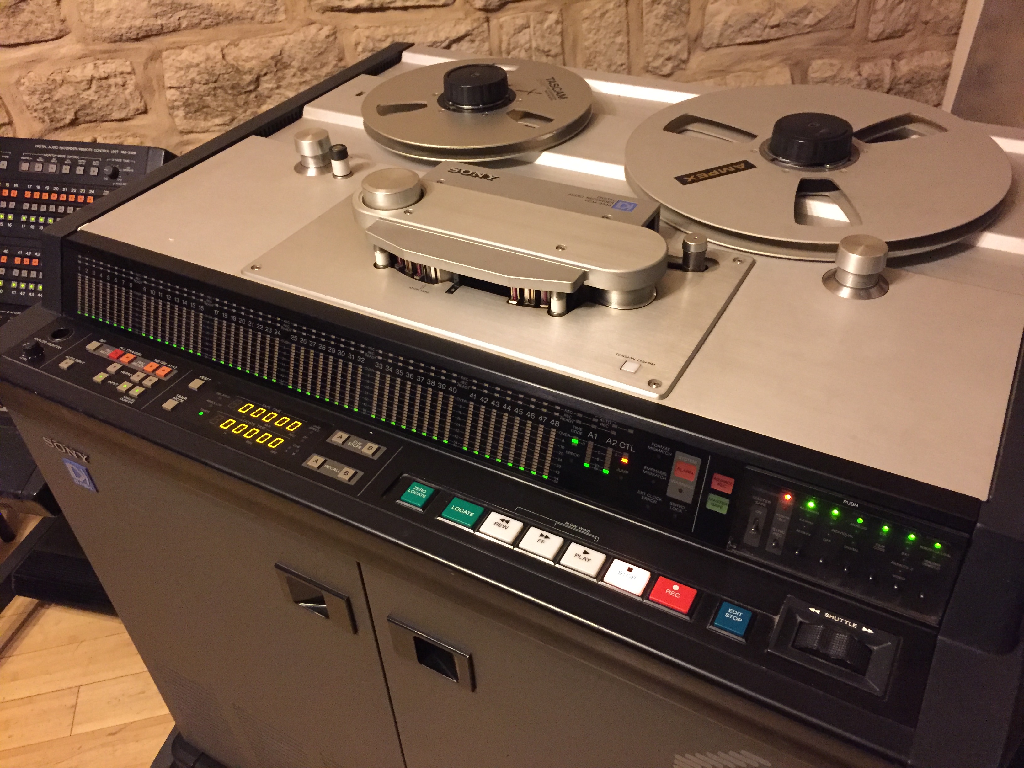 Sony 3348 image (1966406) Audiofanzine