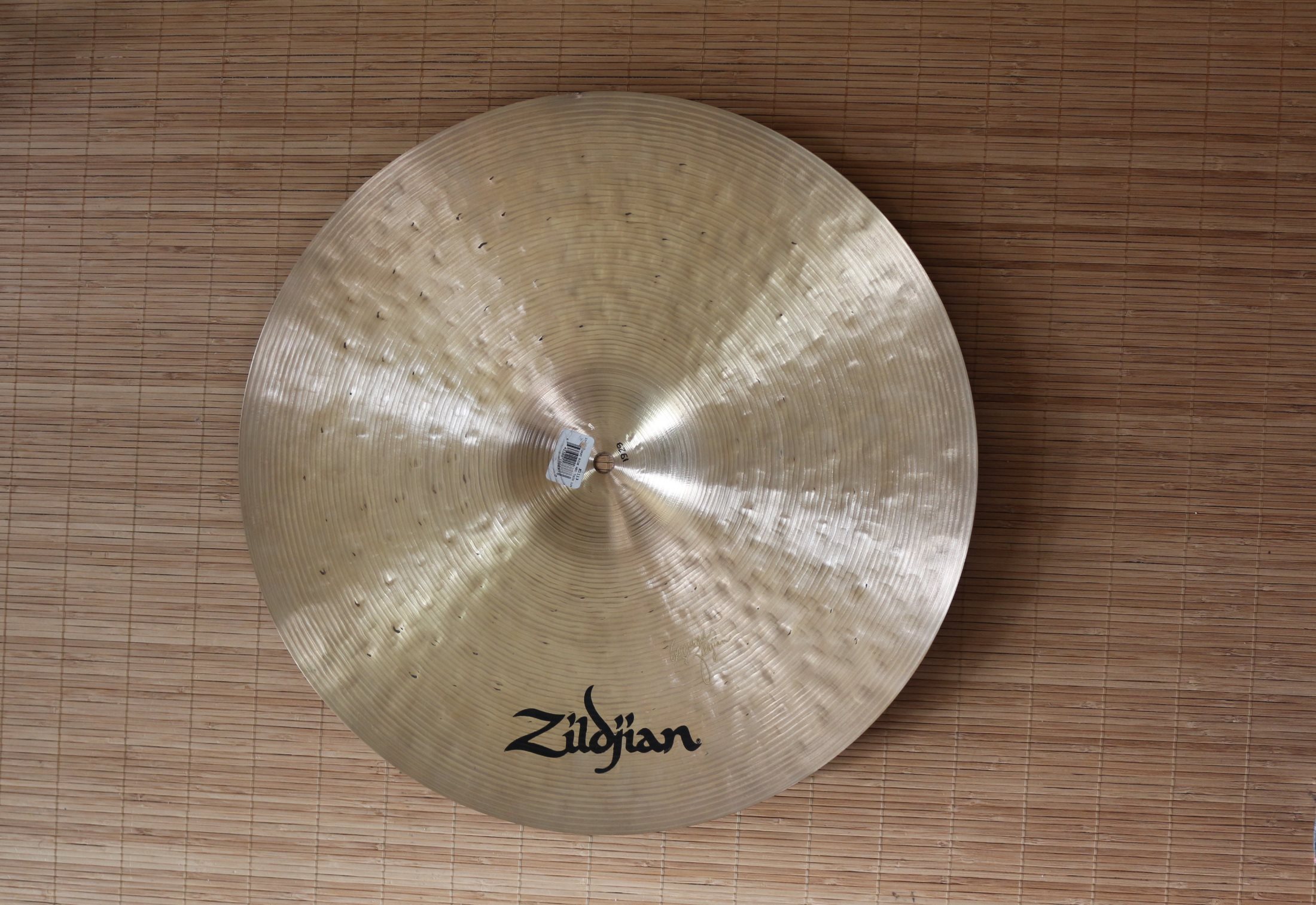 Giant Beat HiHat 15'' Paiste Giant Beat HiHat 15'' Audiofanzine