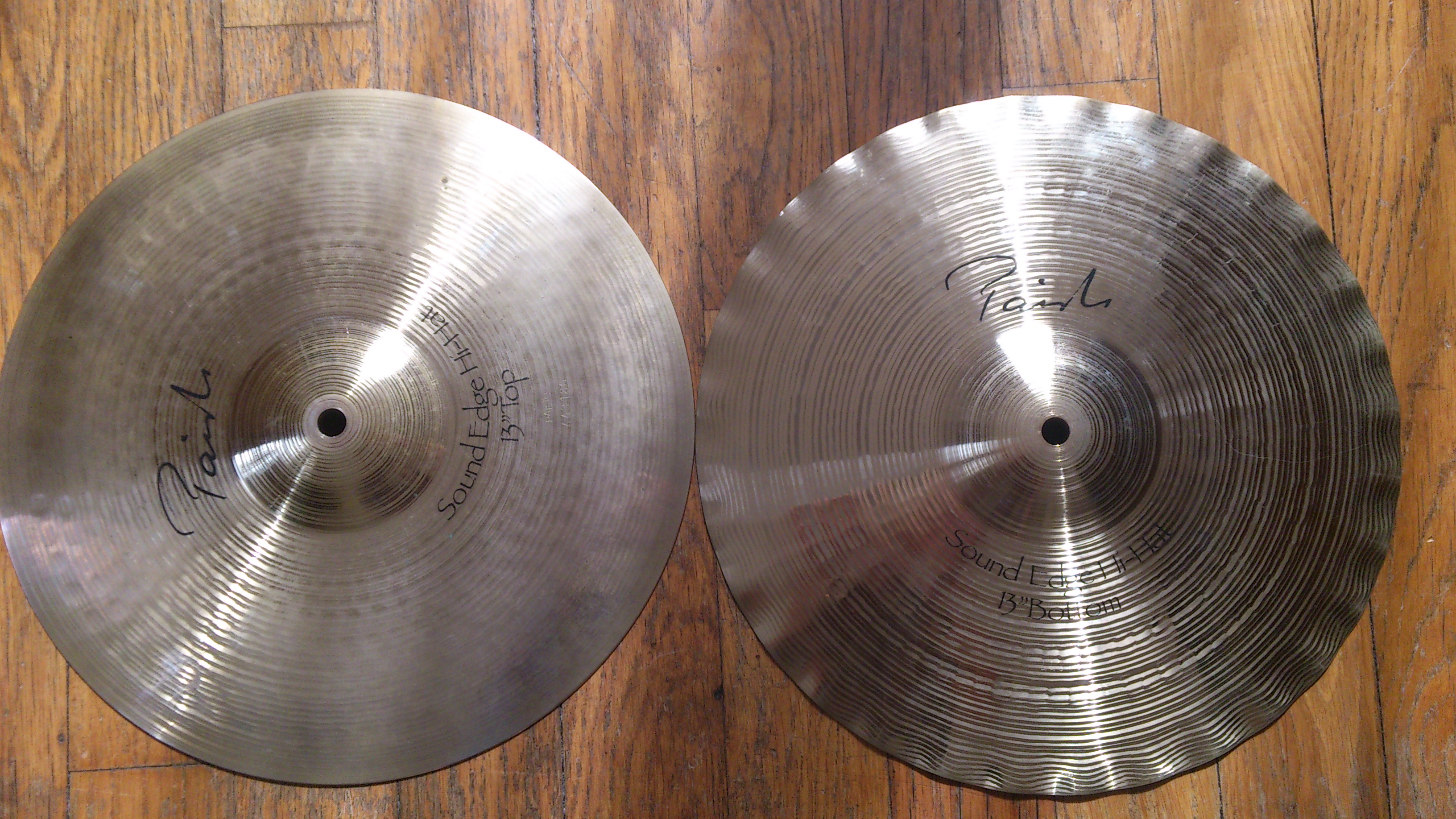 Paiste Signature Sound Edge HiHat 13'' image (804189) Audiofanzine