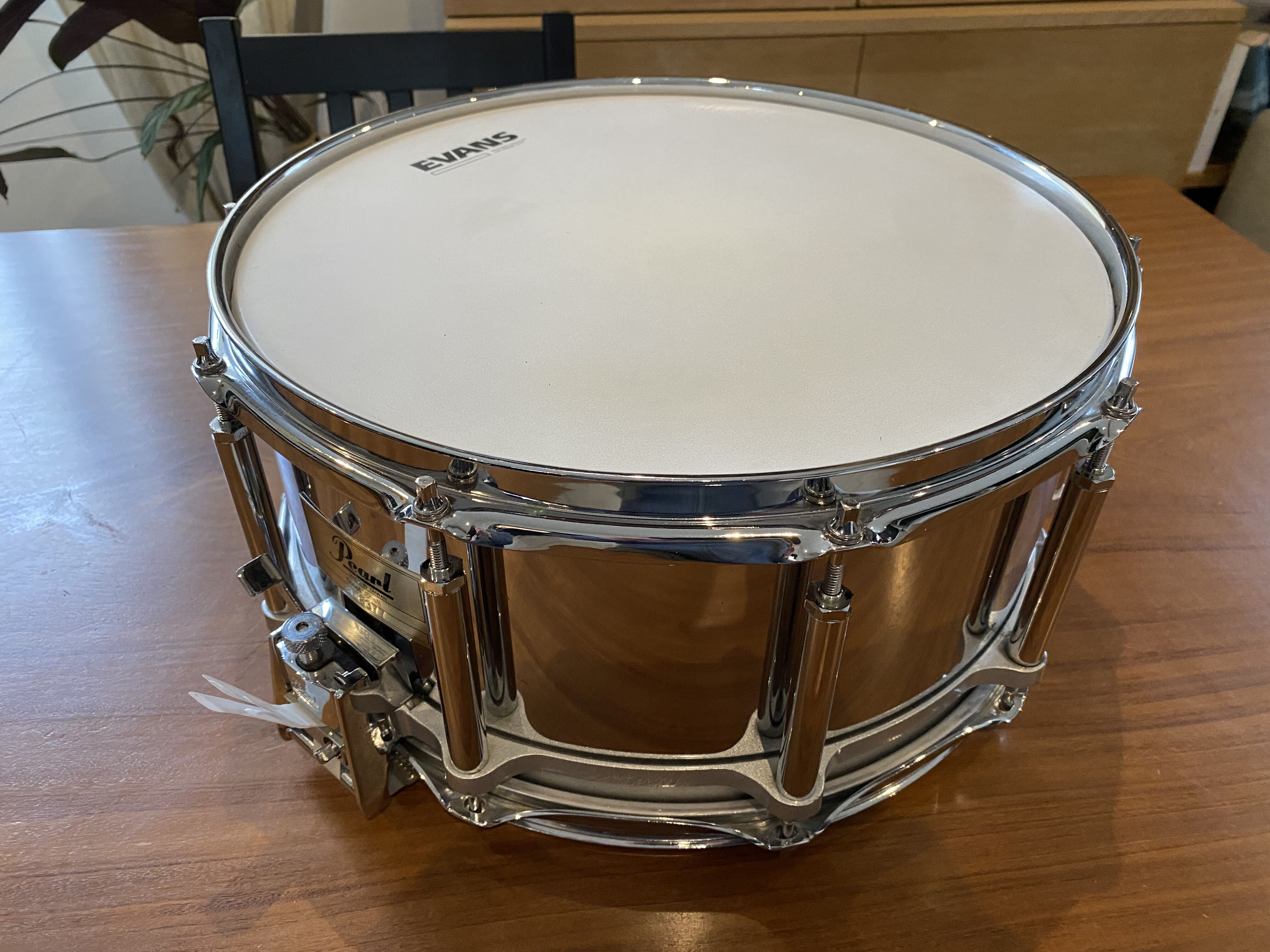 Pearl 14x3.5 Stainless Steel Free Floating Snare Drum