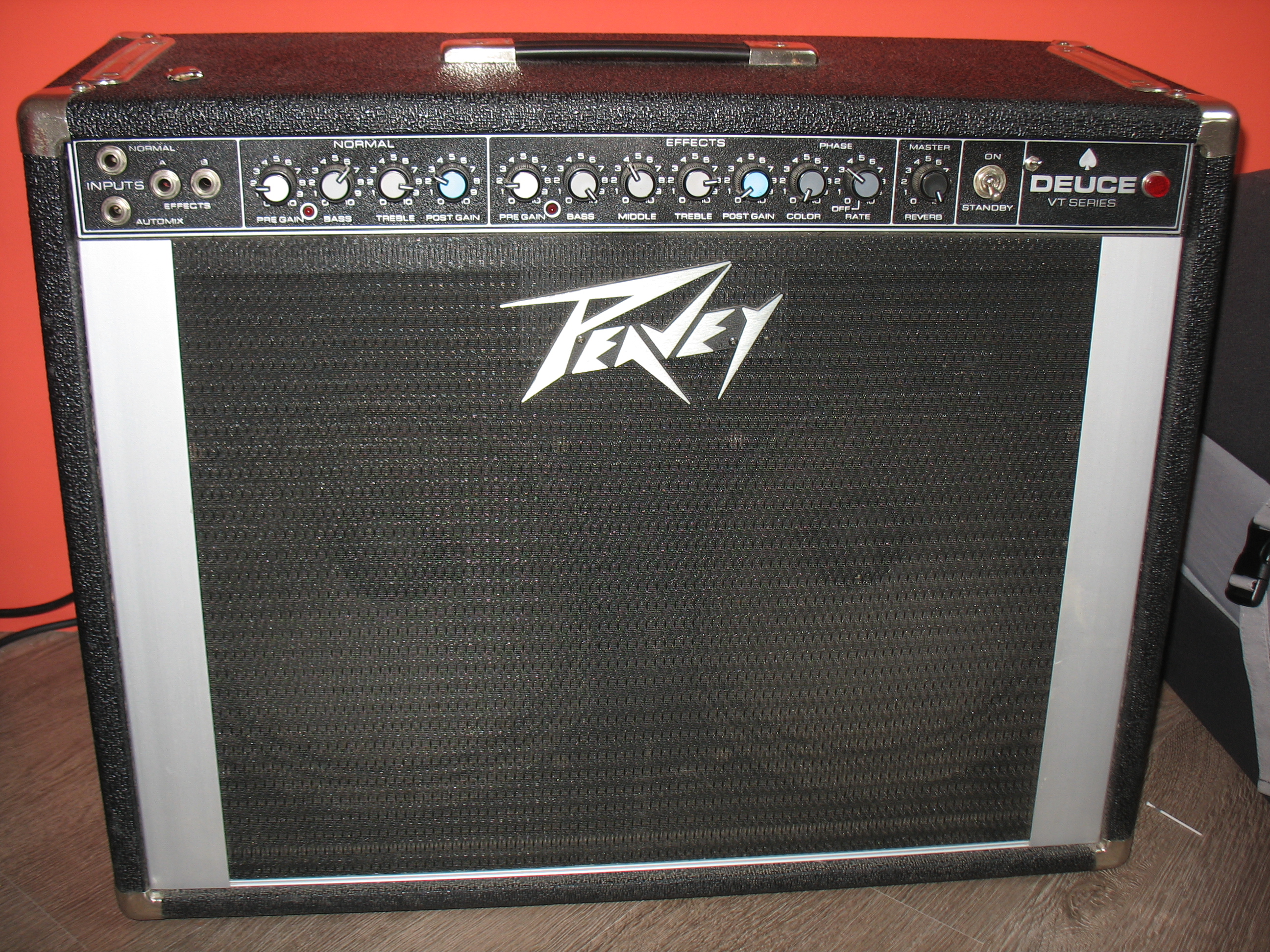 Photo Peavey Deuce Peavey DEUCE VT SERIES (1069228) Audiofanzine