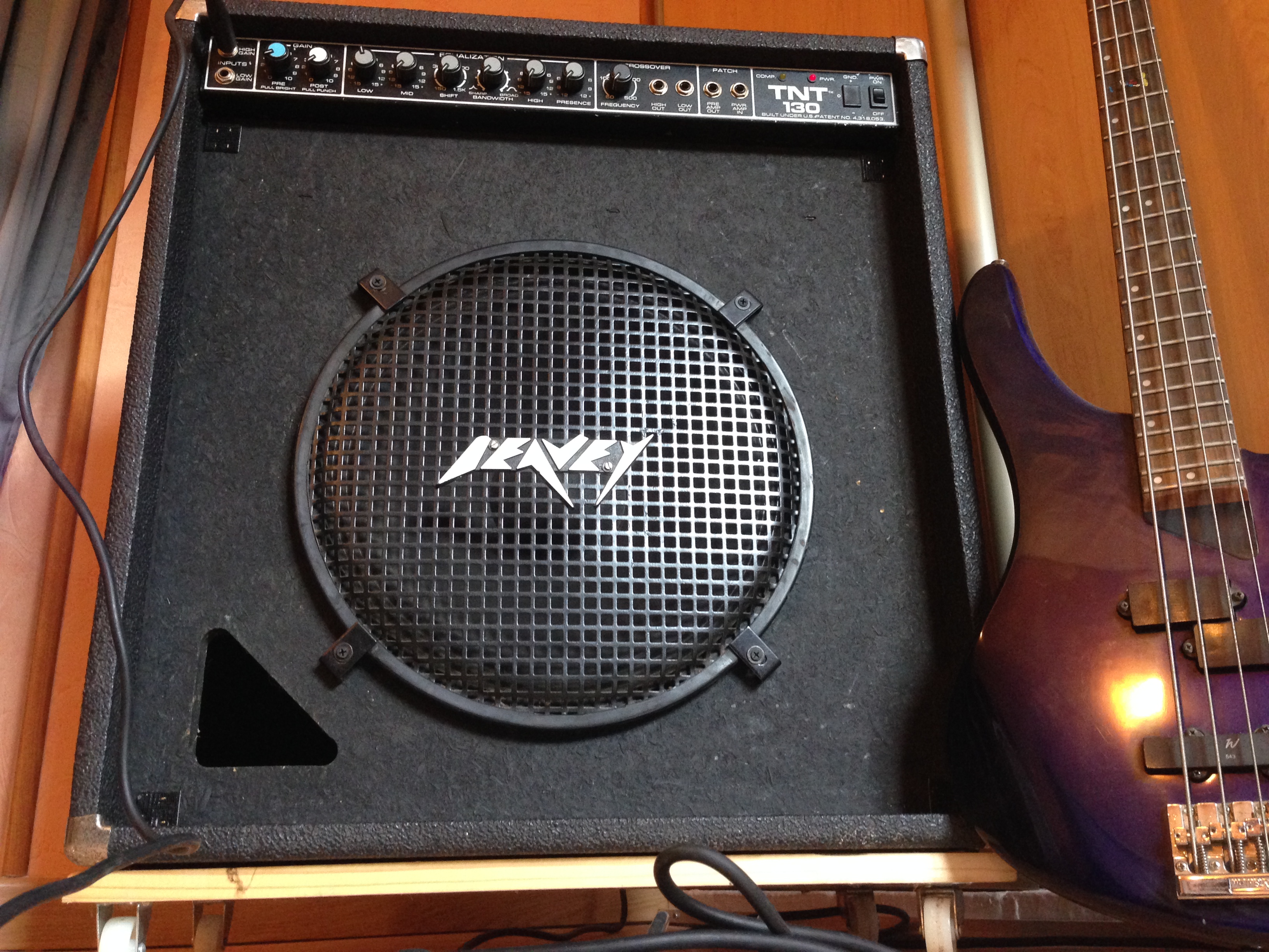 TNT 130 Peavey TNT 130 Audiofanzine